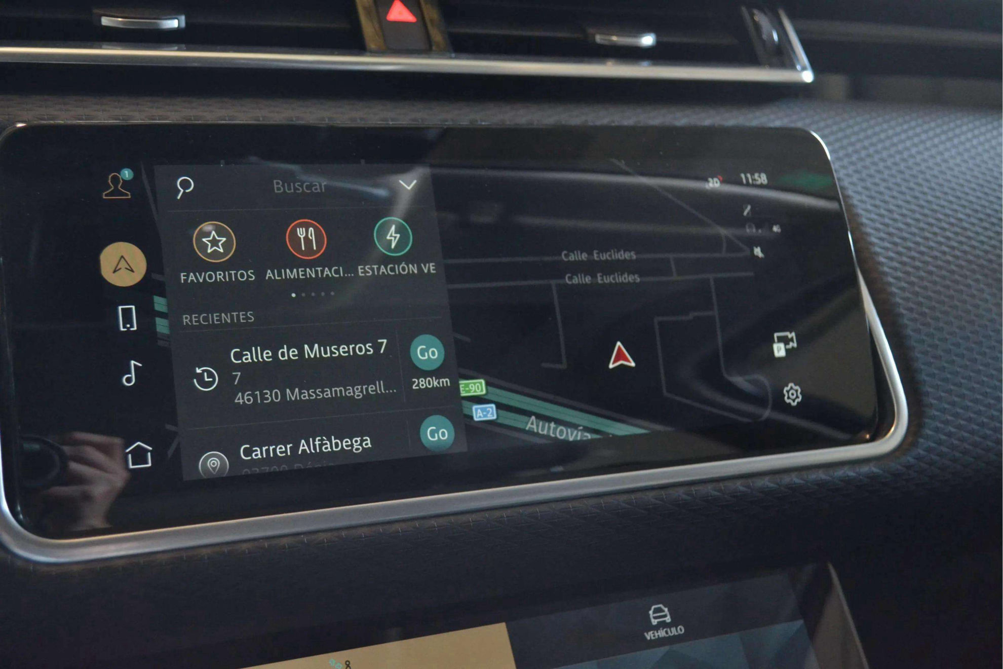 Land Rover Range Rover Velar 2.0 I4 PHEV S 4WD - foto 34