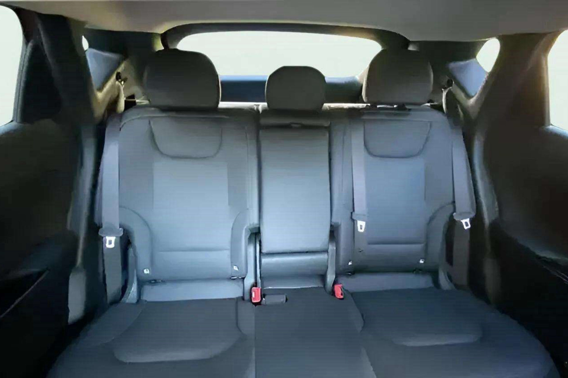 Kia EV6 Air 77,4kWh RWD (Long Range) - foto 19