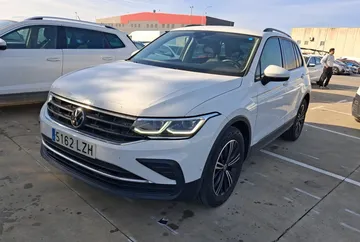 volkswagen tiguan life 15 tsi 110kw 150cv dsg gasolina automatica ayvens 108000000254443