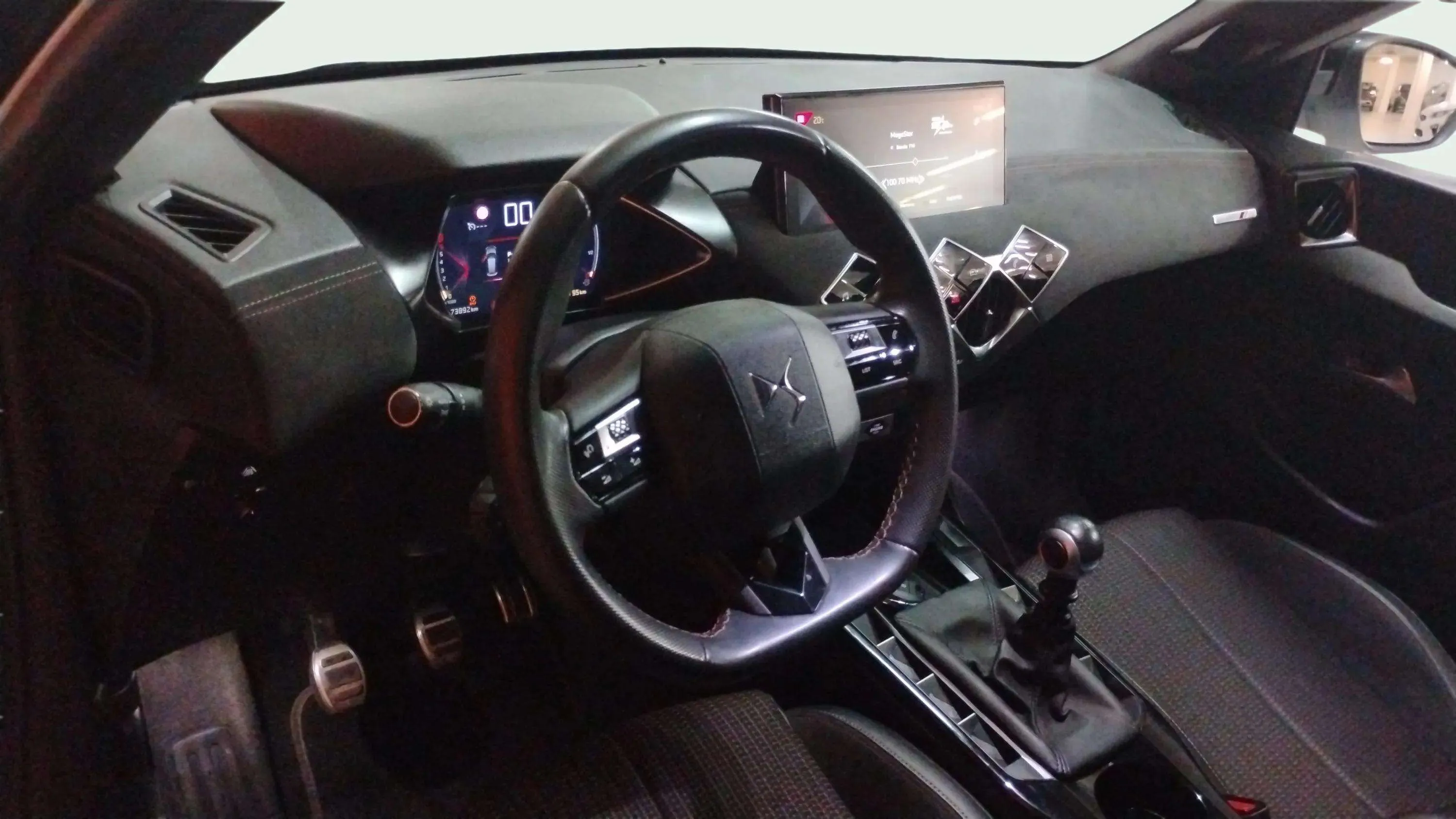 DS DS 3 Crossback PureTech Performance Line - foto 10