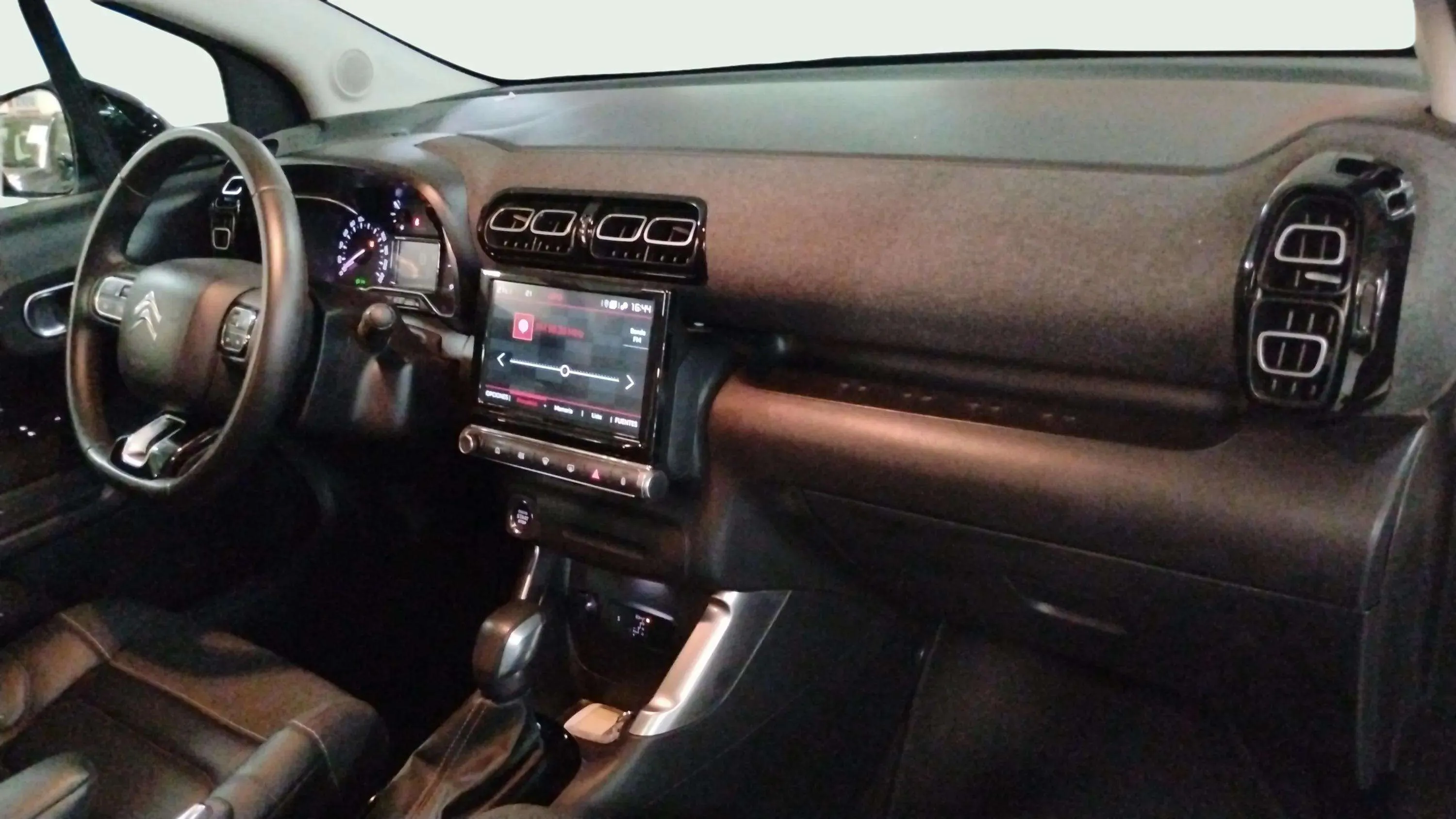 Citroën C3 Aircross BlueHDi EAT6 Shine Pack - foto 16