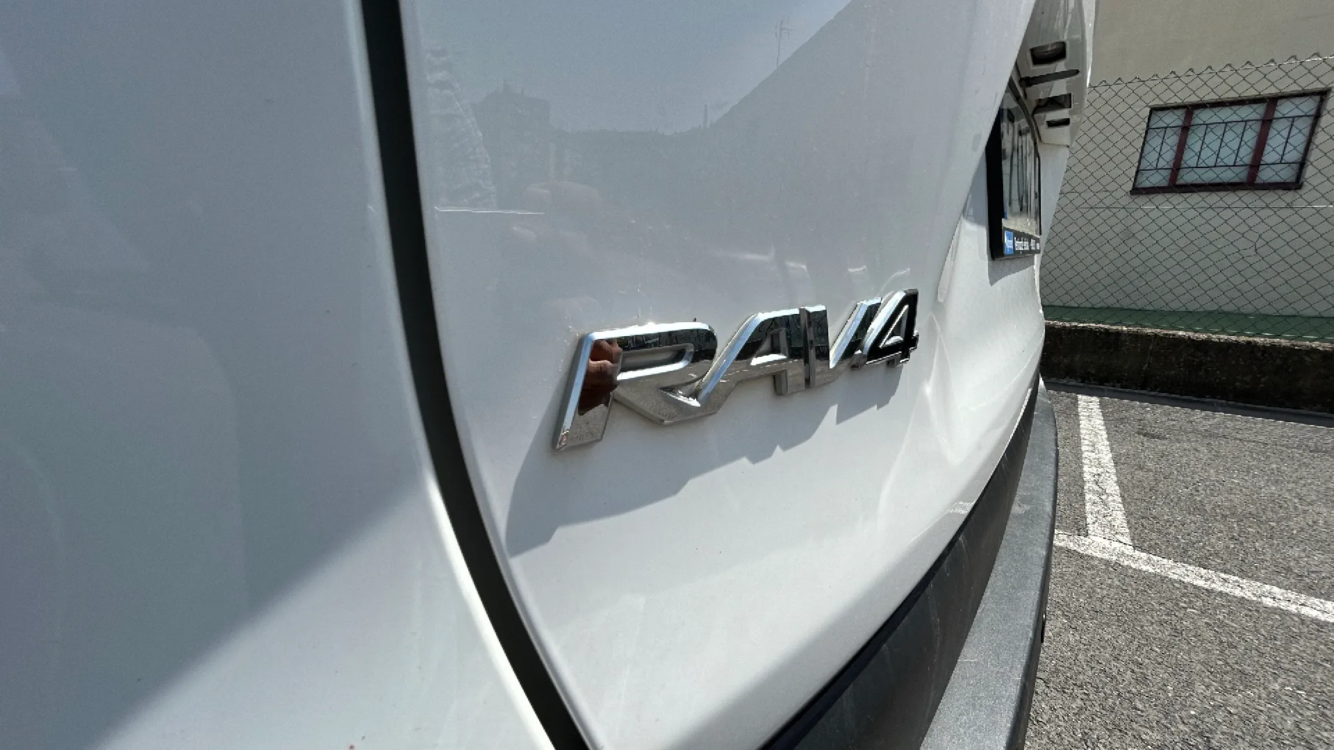 Toyota RAV4 2.5l 220H Business - foto 24
