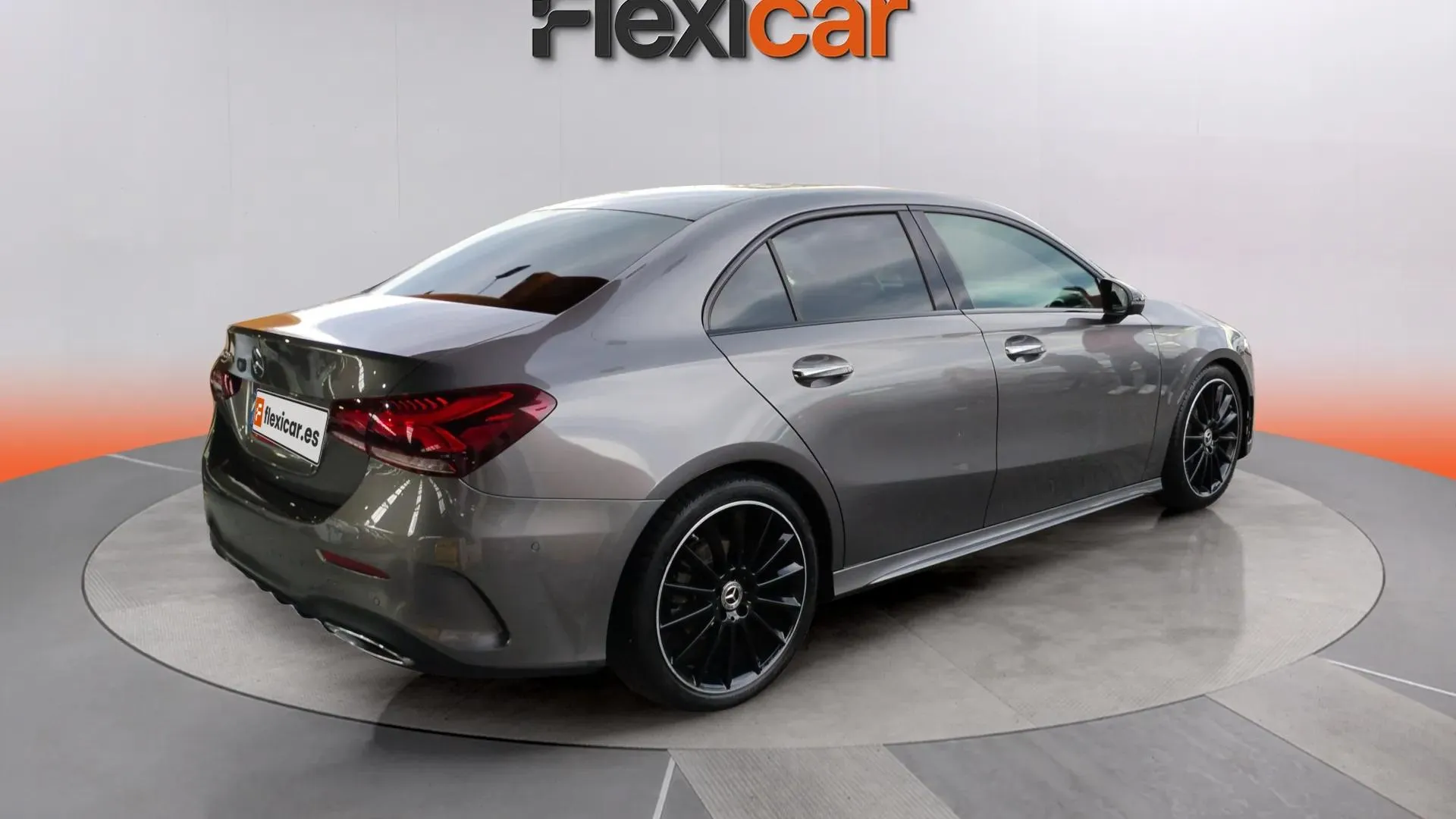 Mercedes-Benz Clase A Sedán A 200 d - foto 6