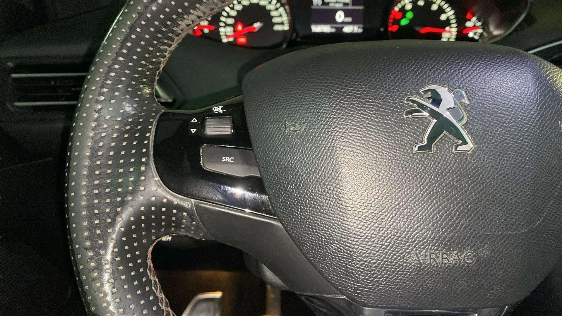 Peugeot 308 GT - foto 10