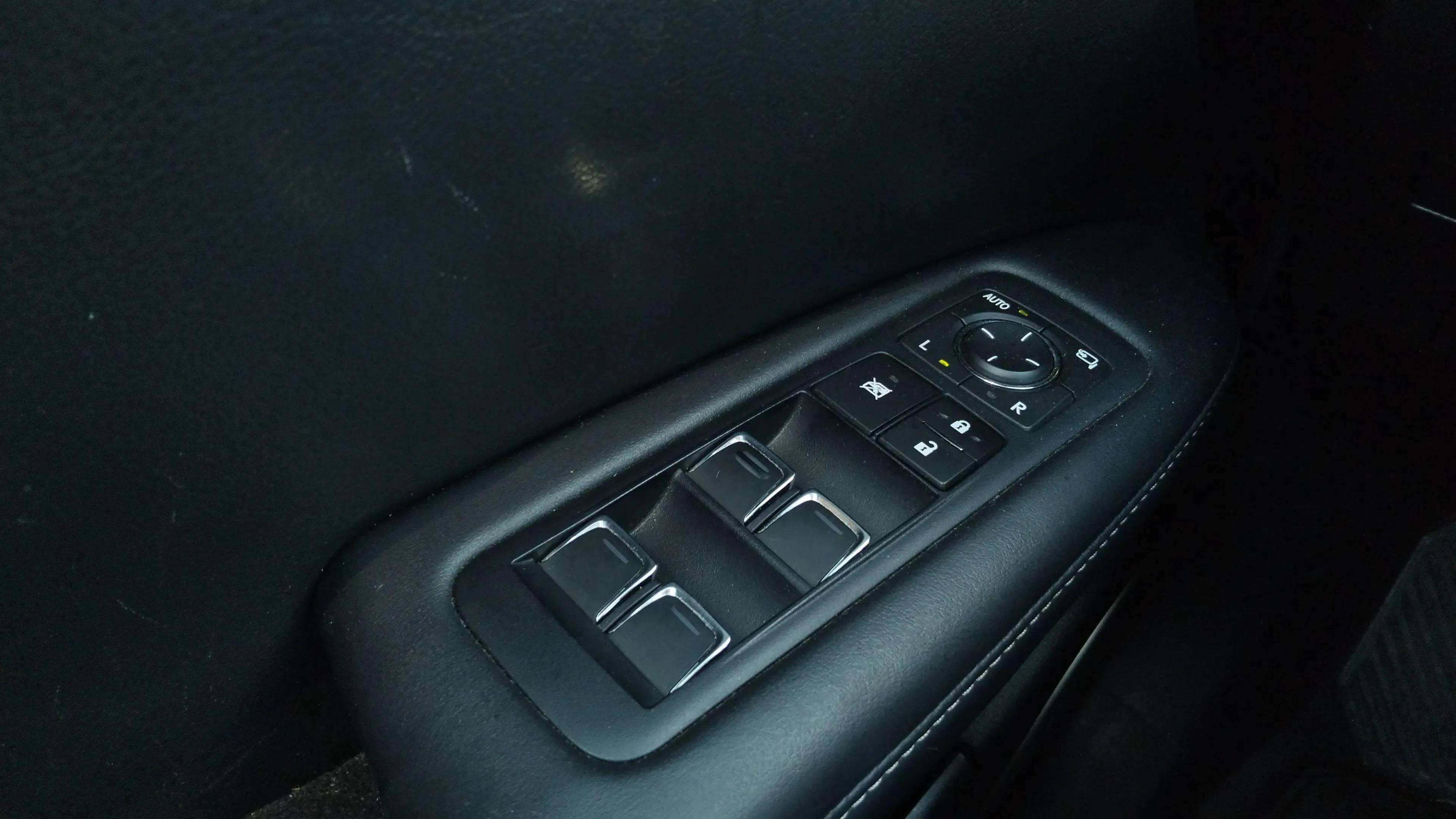 Lexus RX 450h Executive - foto 33