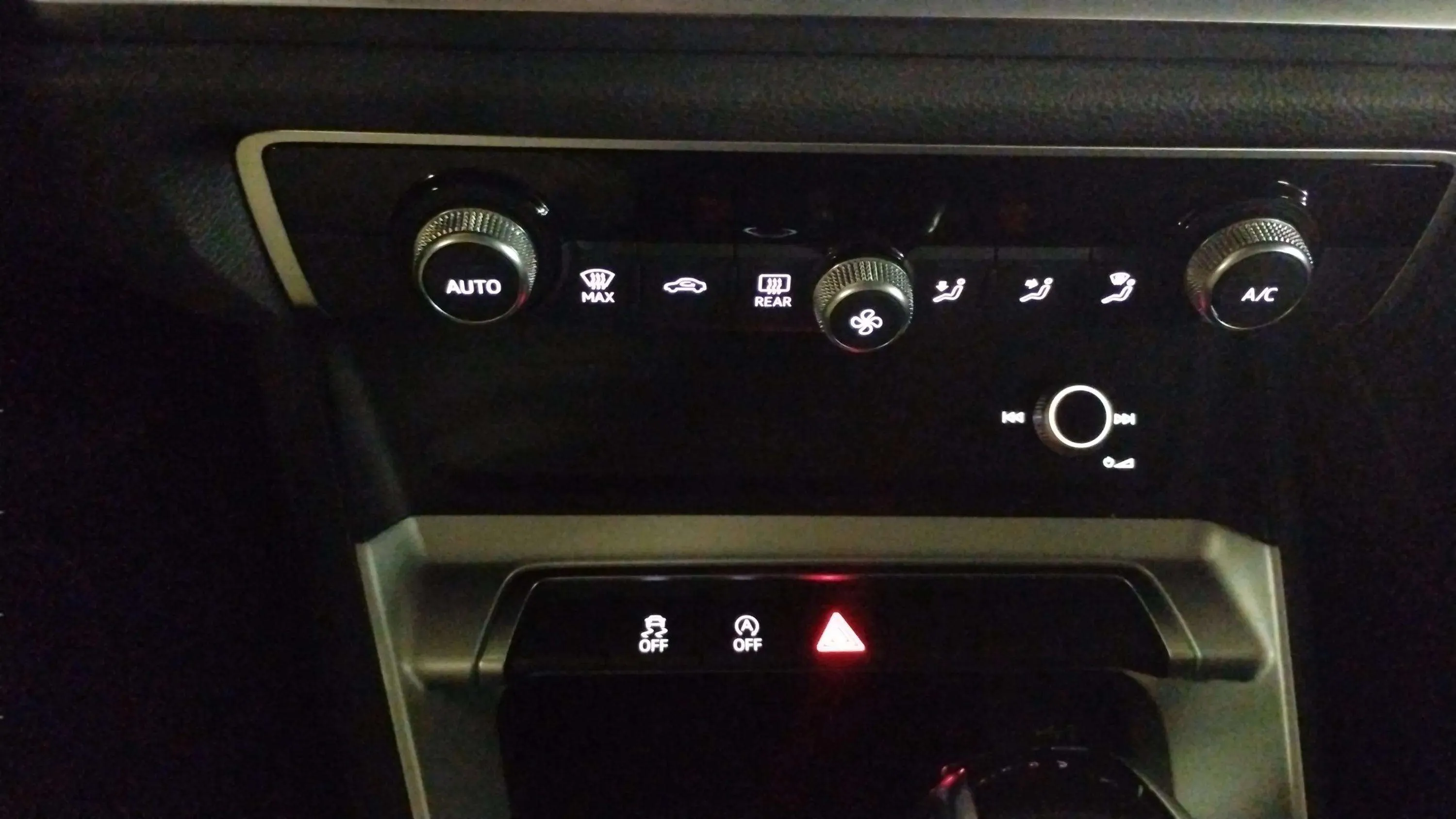 Audi Q3 35 TFSI S tronic - foto 24