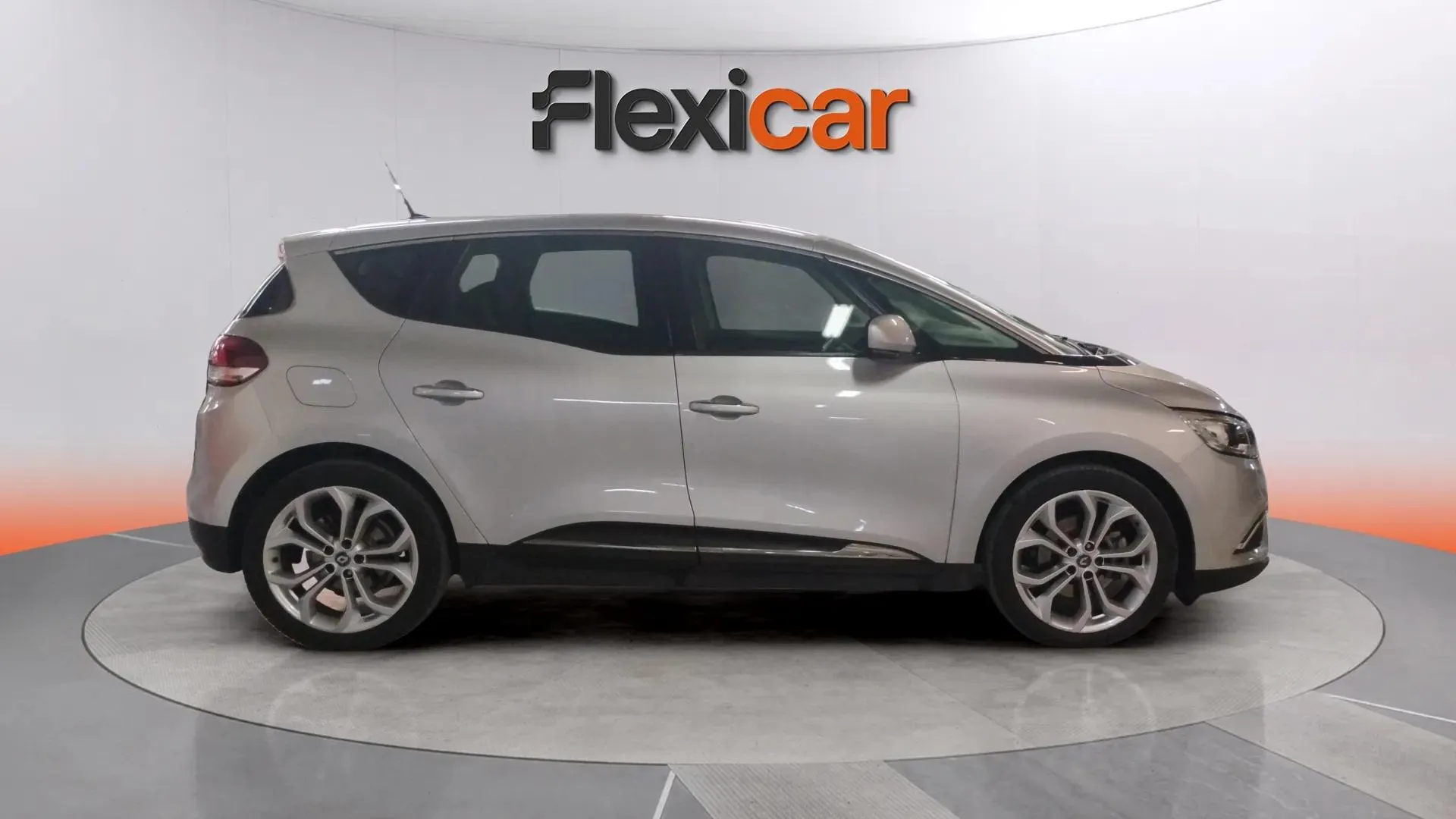 Renault Scénic Intens Energy dCi - foto 3