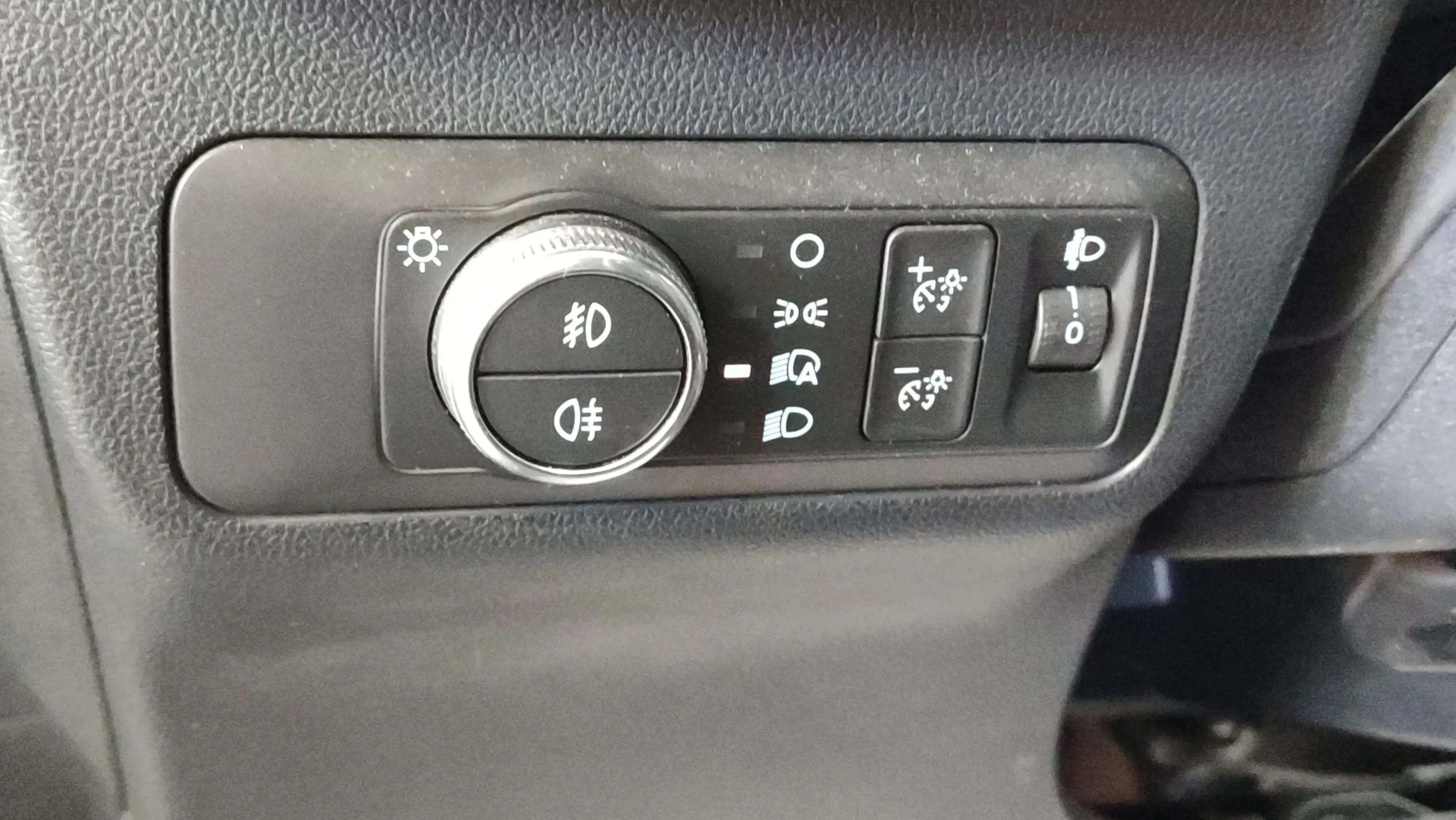 Ford Kuga ST-Line 1.5 EcoBlue - foto 7