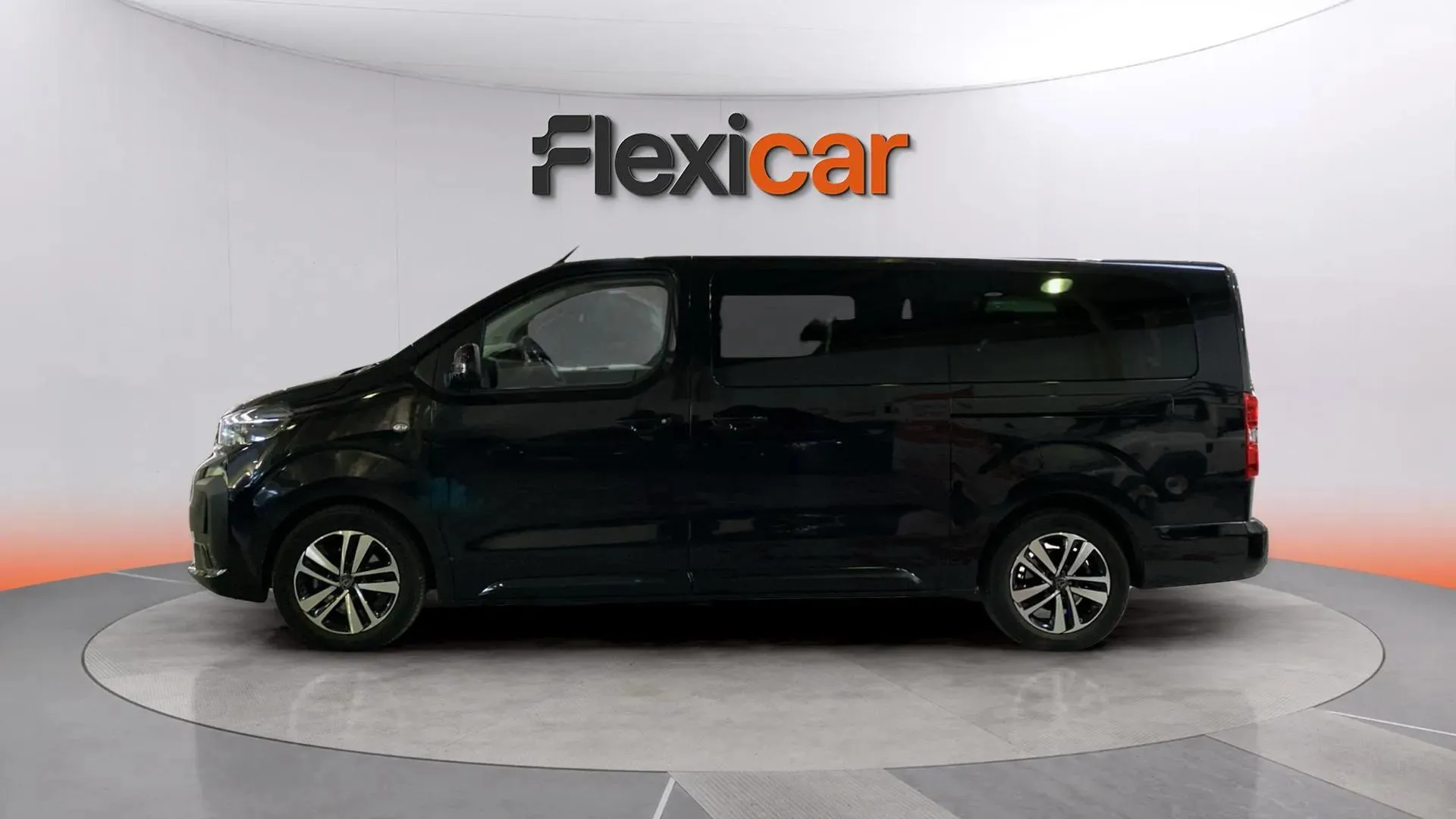 Peugeot Traveller Business Long BlueHDi 180 EAT8 - foto 6