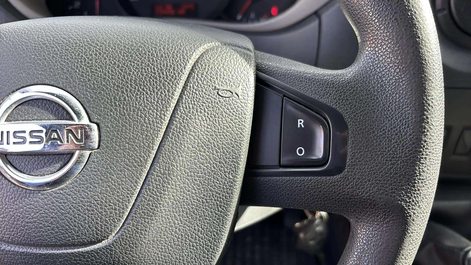 Nissan NV400 - foto 13