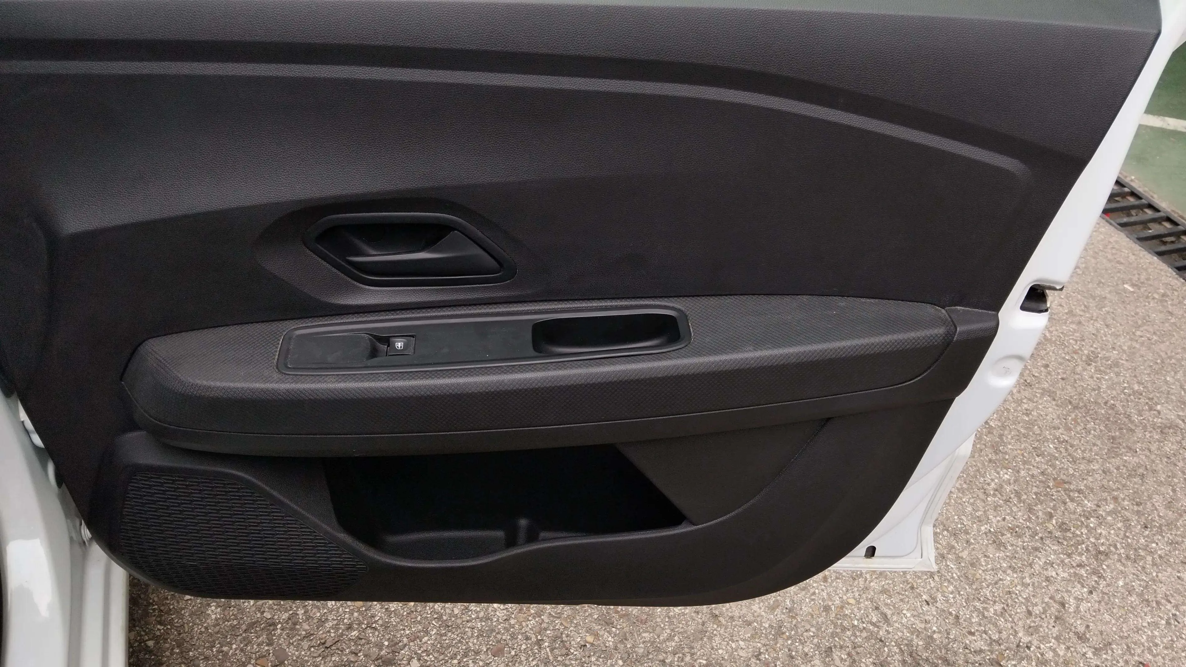 Dacia Sandero Access SCe - foto 17