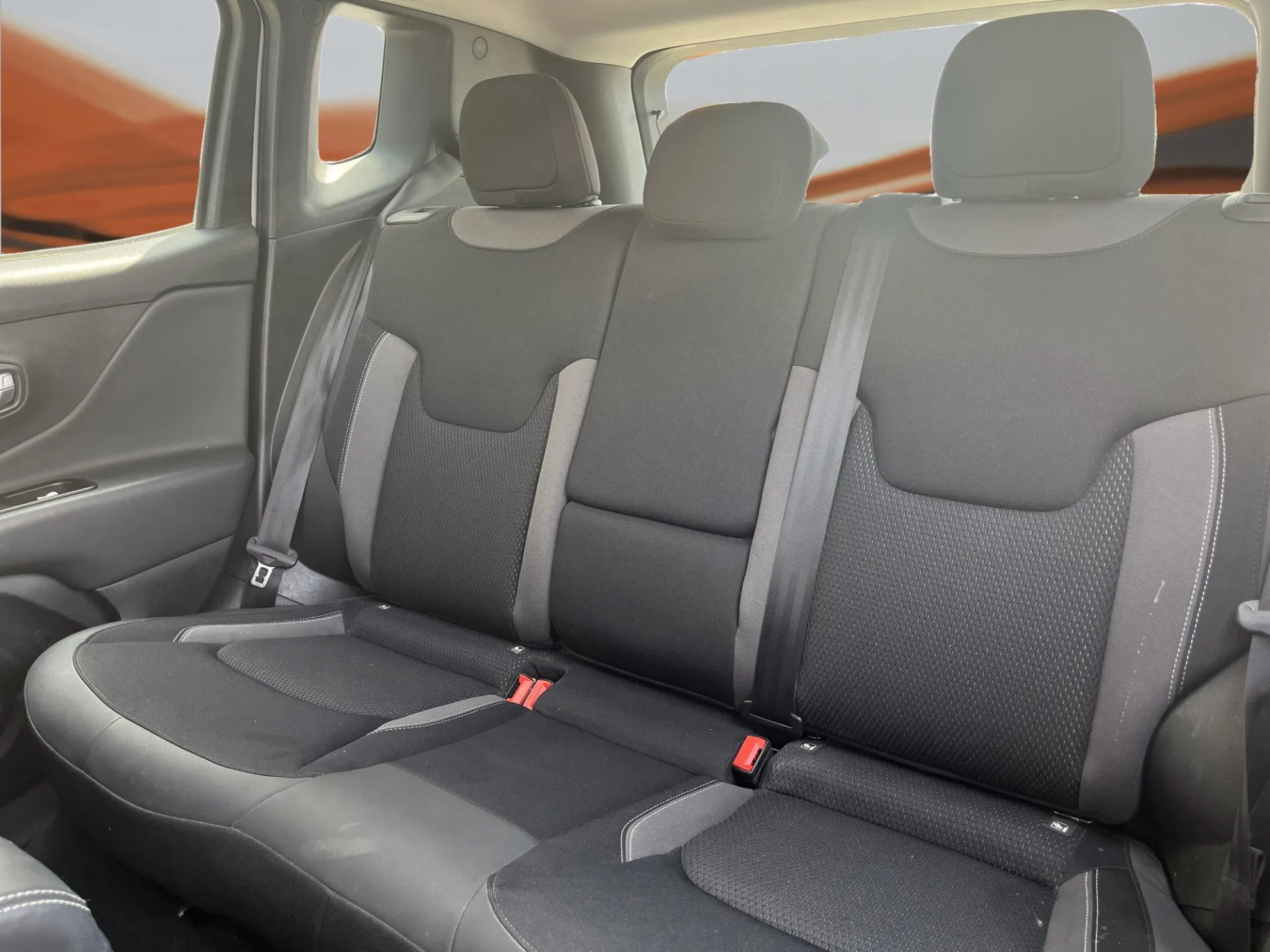 Jeep Renegade Limited 1.6 Mjet 4x2 - foto 12