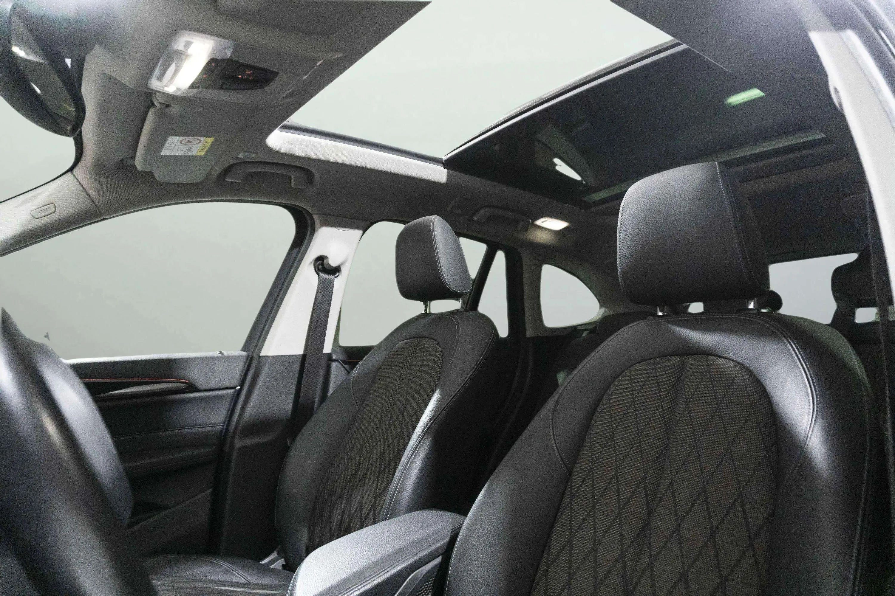 BMW X1 sDrive20dA - foto 14