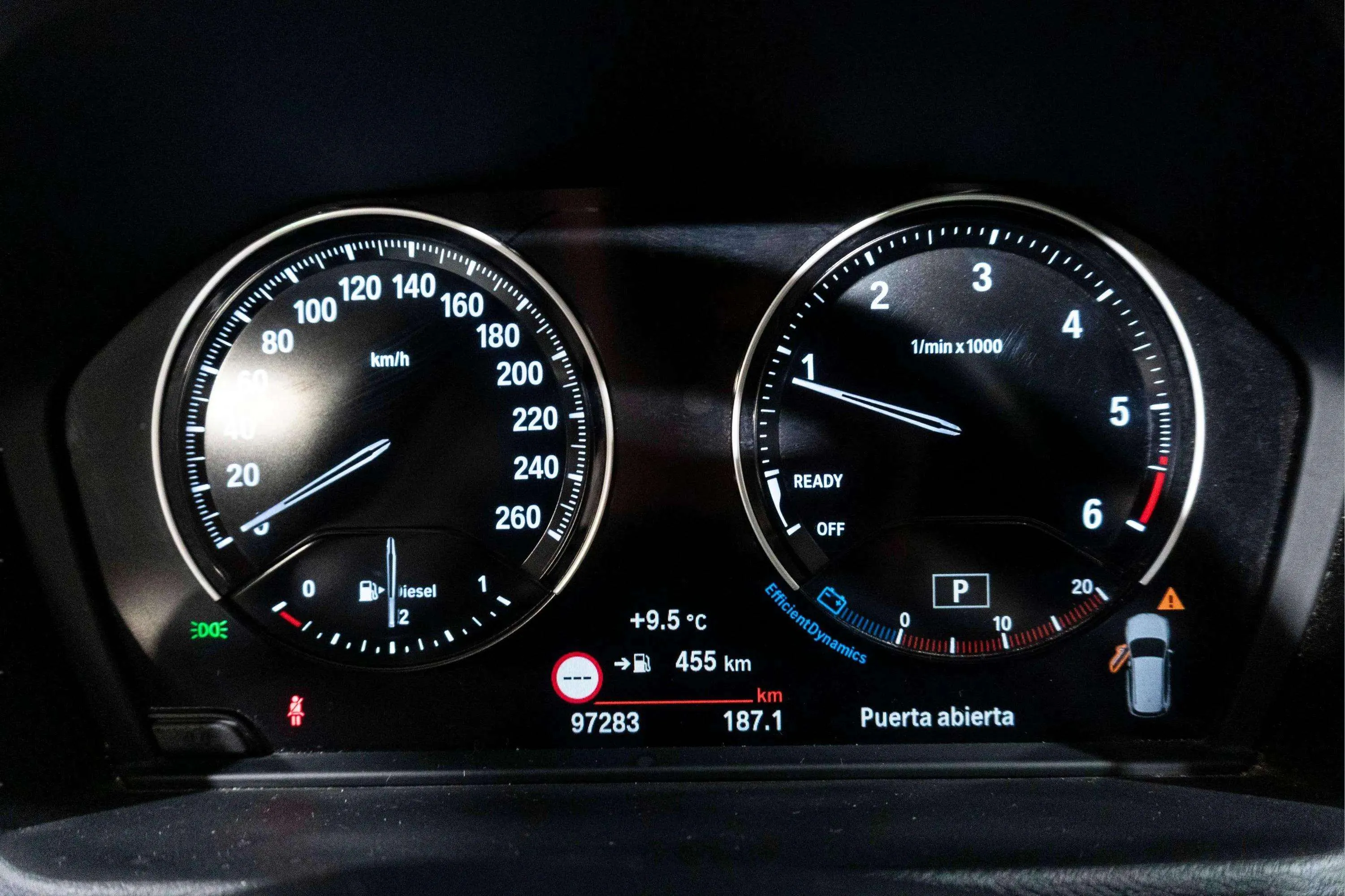 BMW X1 sDrive20dA - foto 11