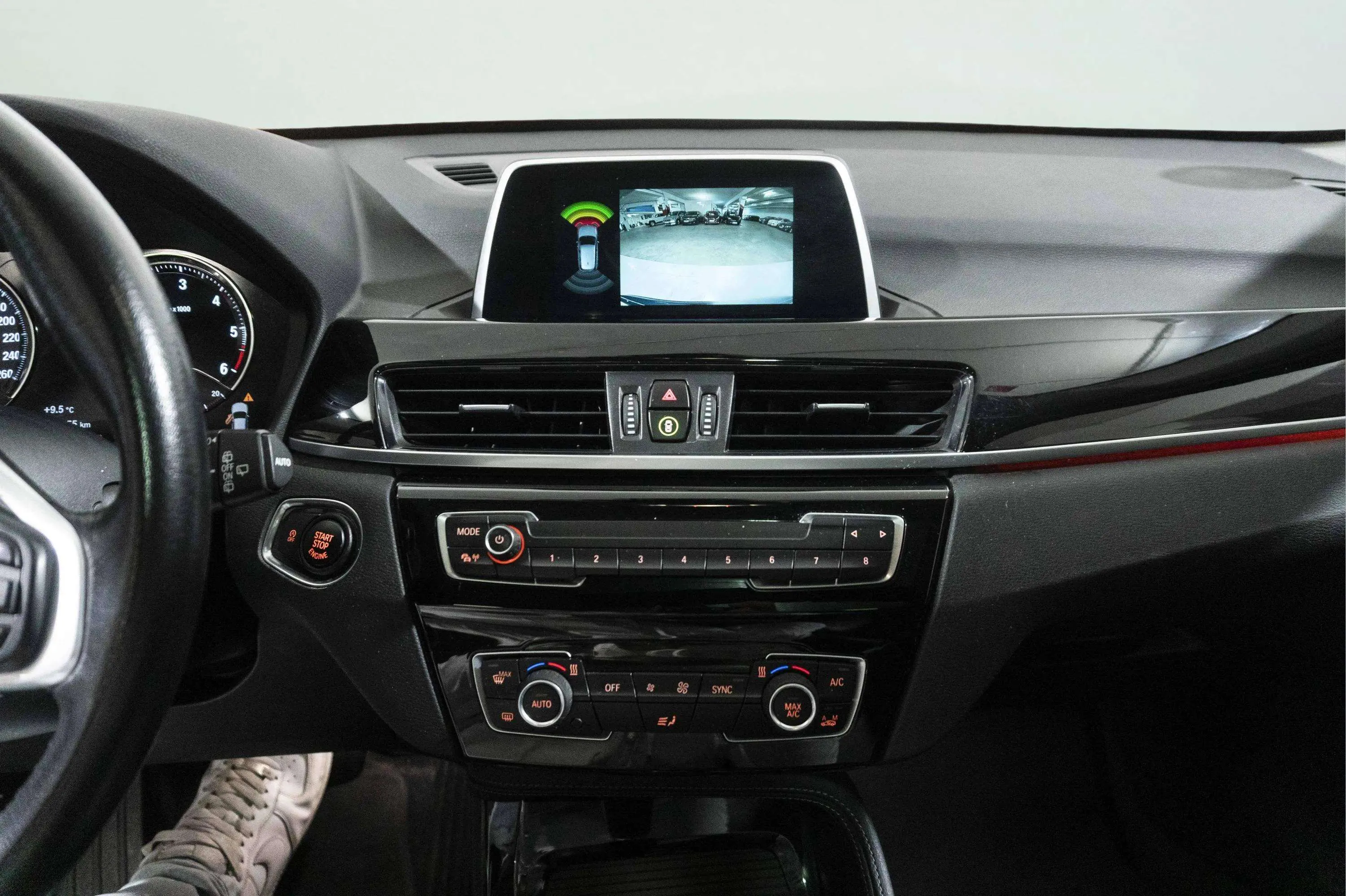 BMW X1 sDrive20dA - foto 12
