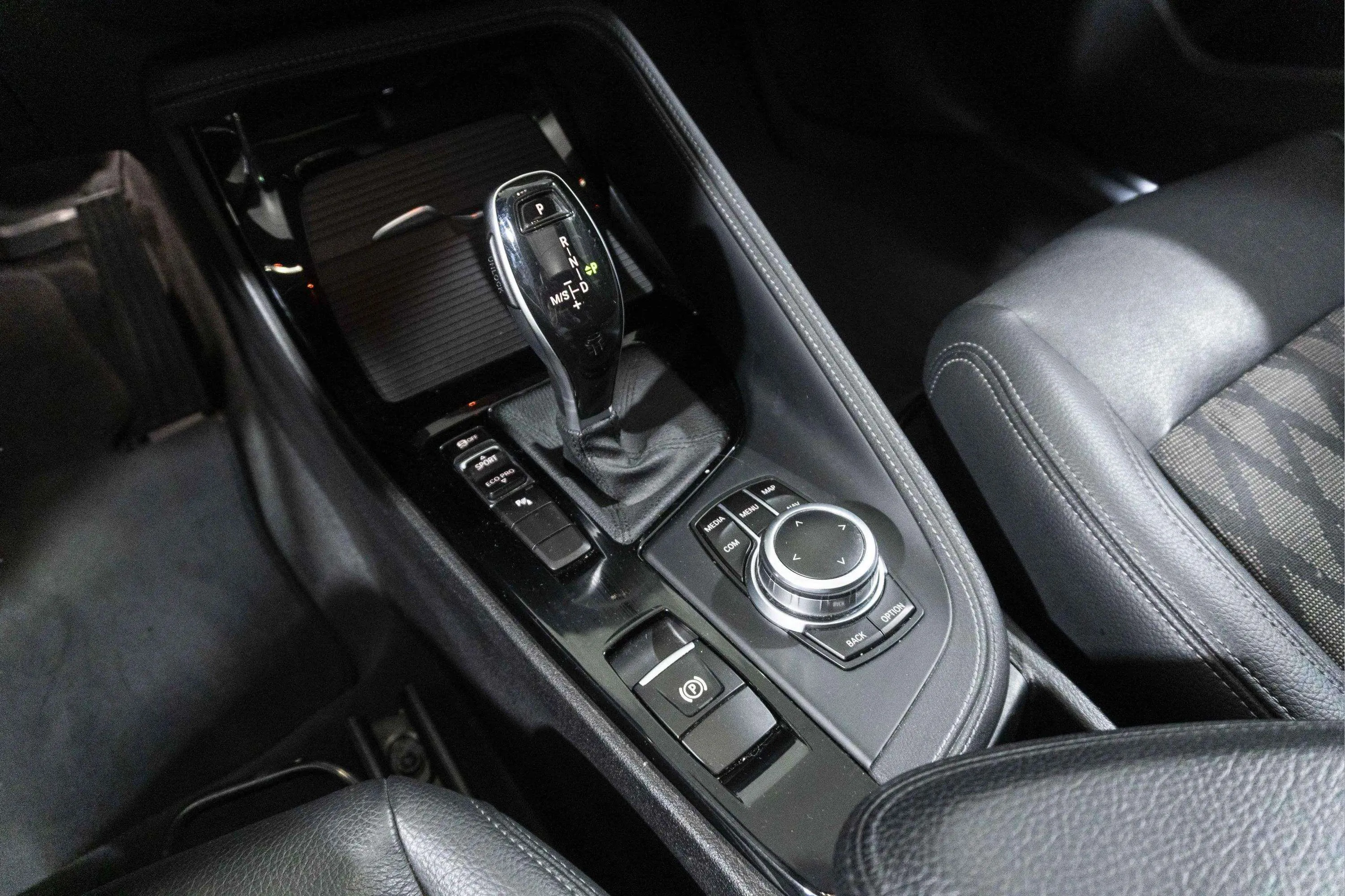 BMW X1 sDrive20dA - foto 19