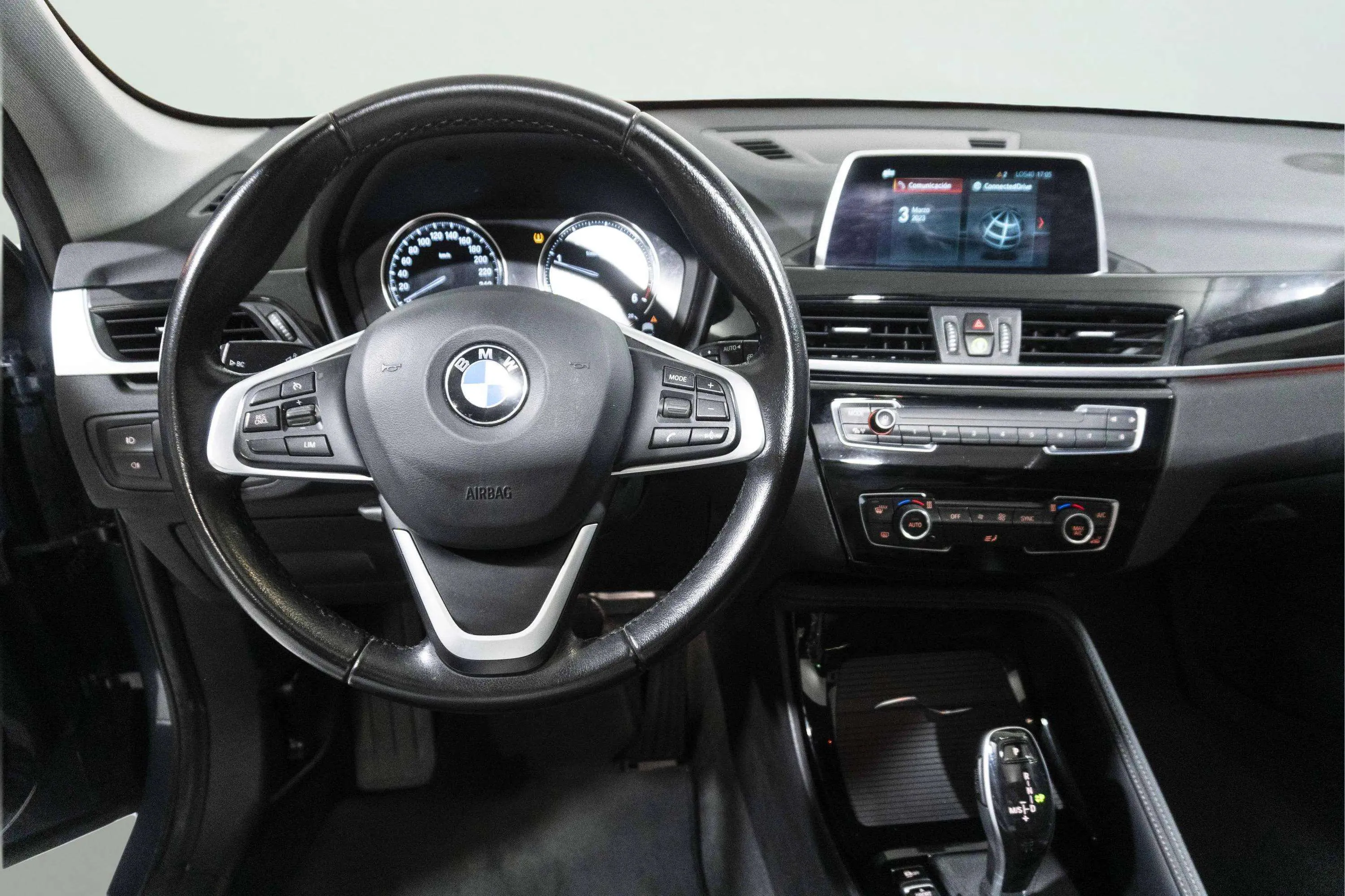 BMW X1 sDrive20dA - foto 10