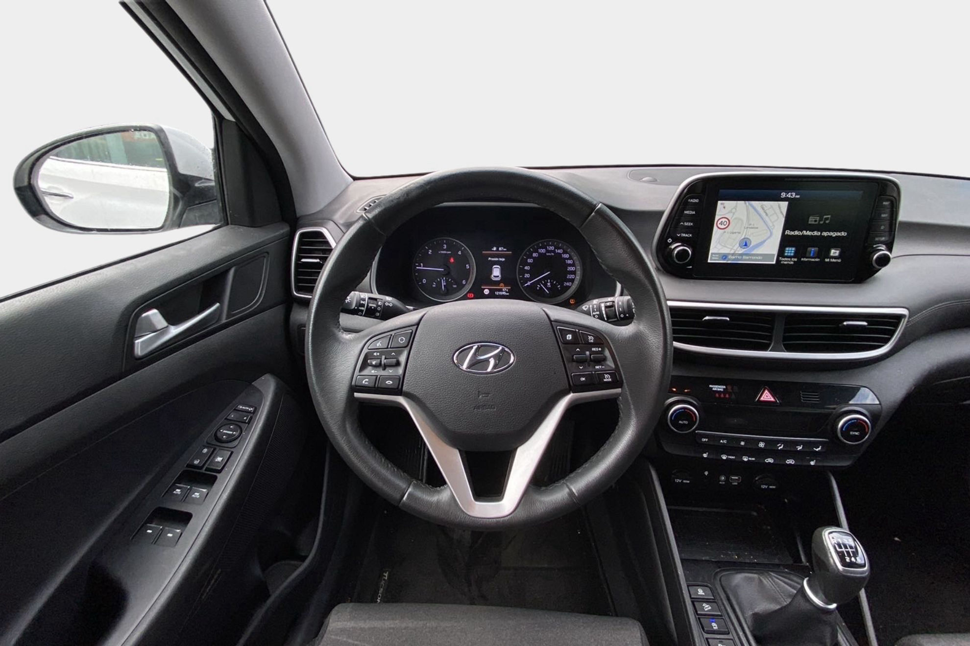 Hyundai Tucson 1.6 CRDi 48V Tecno 4x2 - foto 13