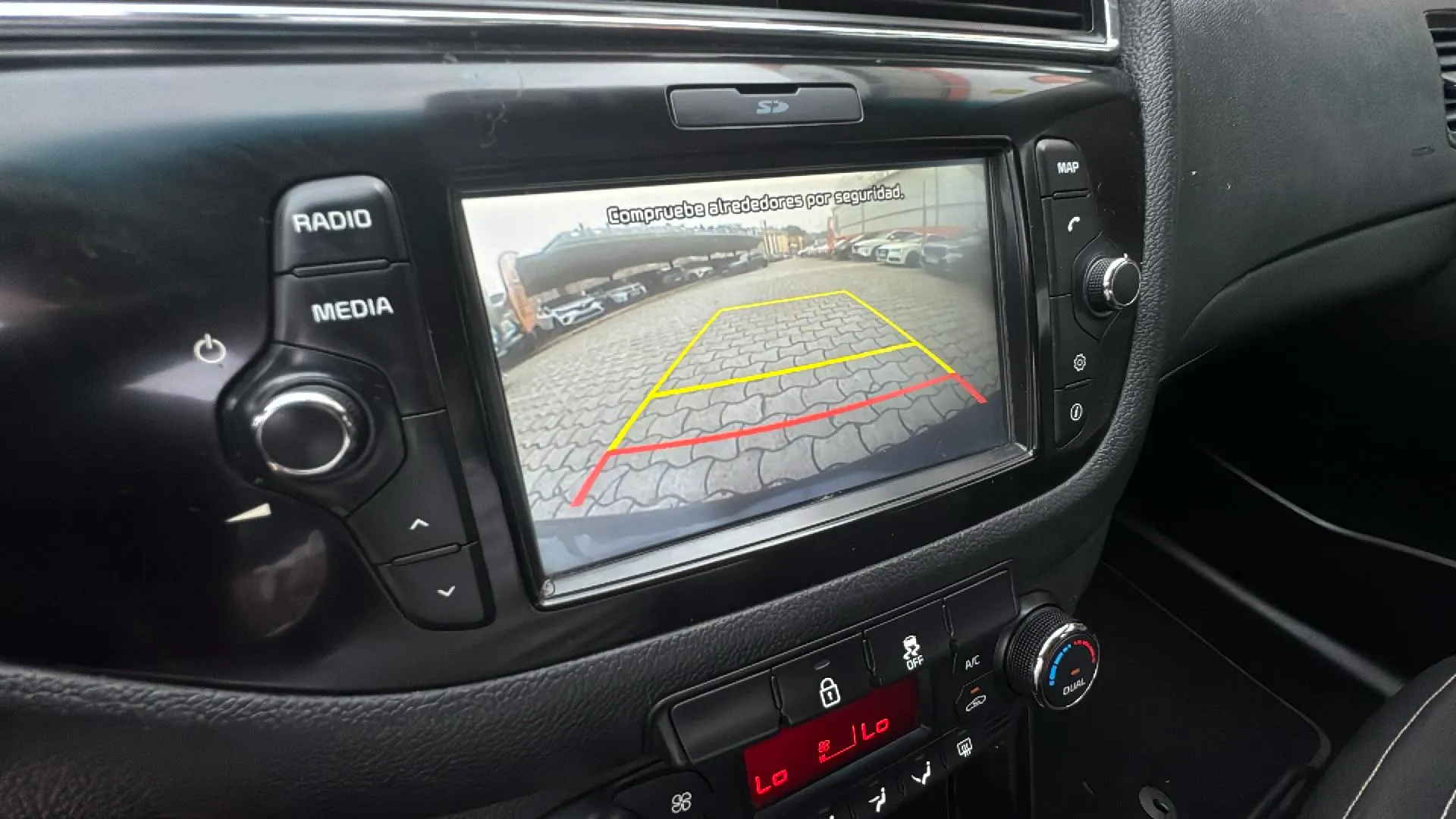 Kia Ceed 1.6 CRDi VGT Drive - foto 19