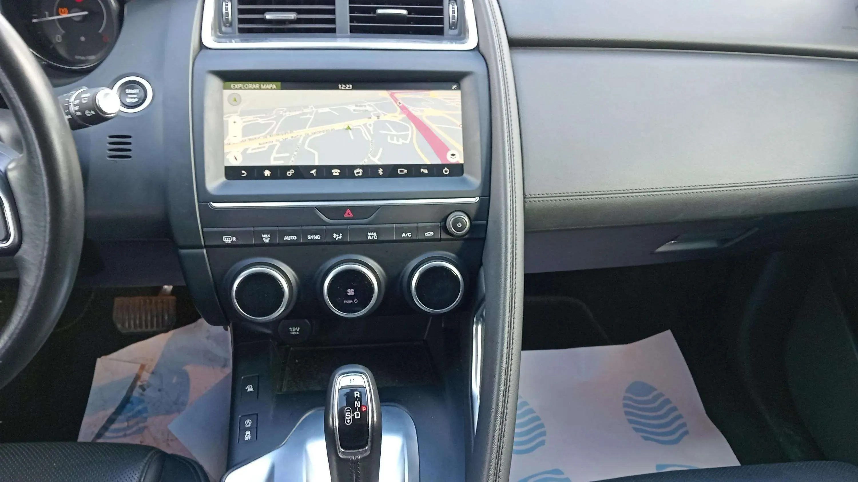 Jaguar E-Pace 2.0D S 4WD - foto 16