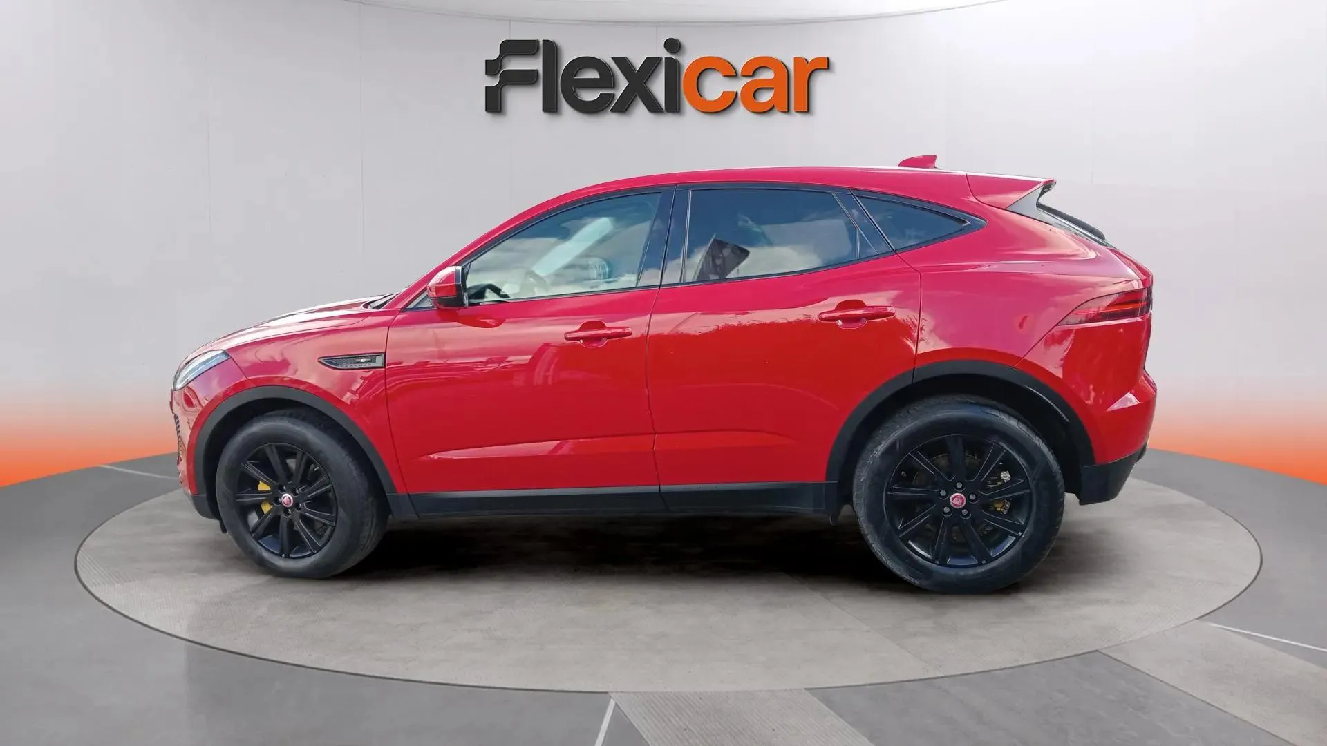 Jaguar E-Pace 2.0D S 4WD - foto 6