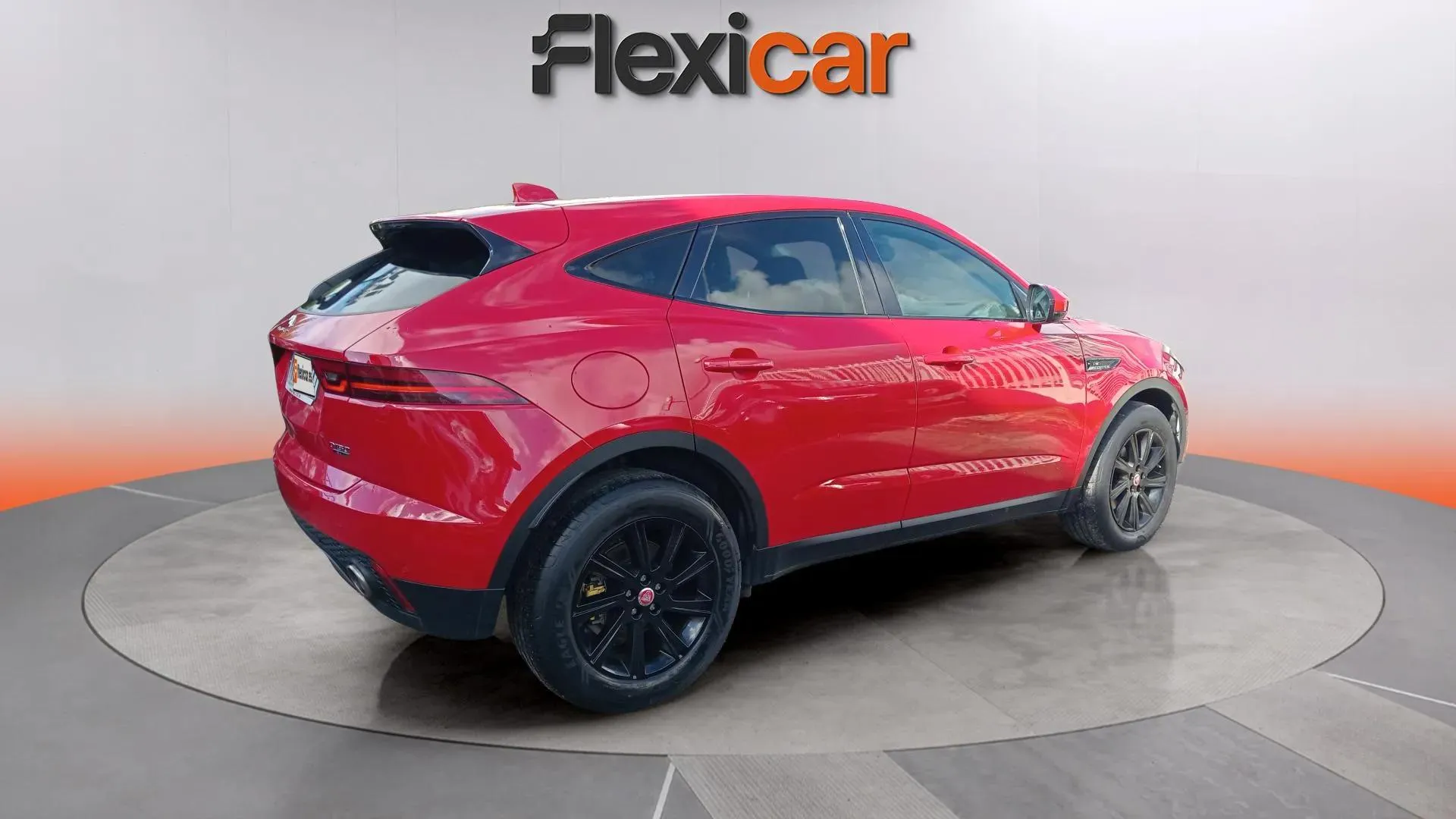 Jaguar E-Pace 2.0D S 4WD - foto 11