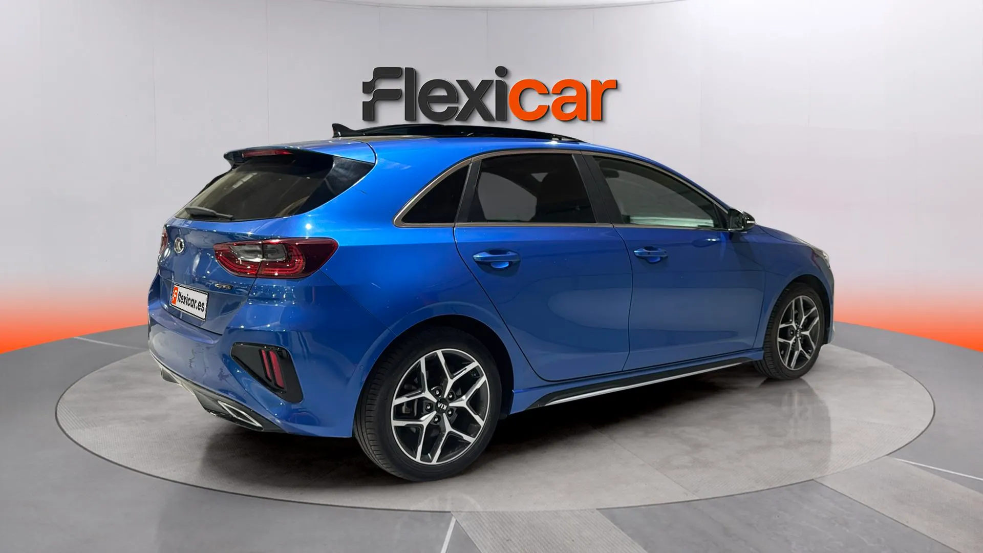 Kia Ceed 1.4 T-GDi GT Line DCT - foto 7
