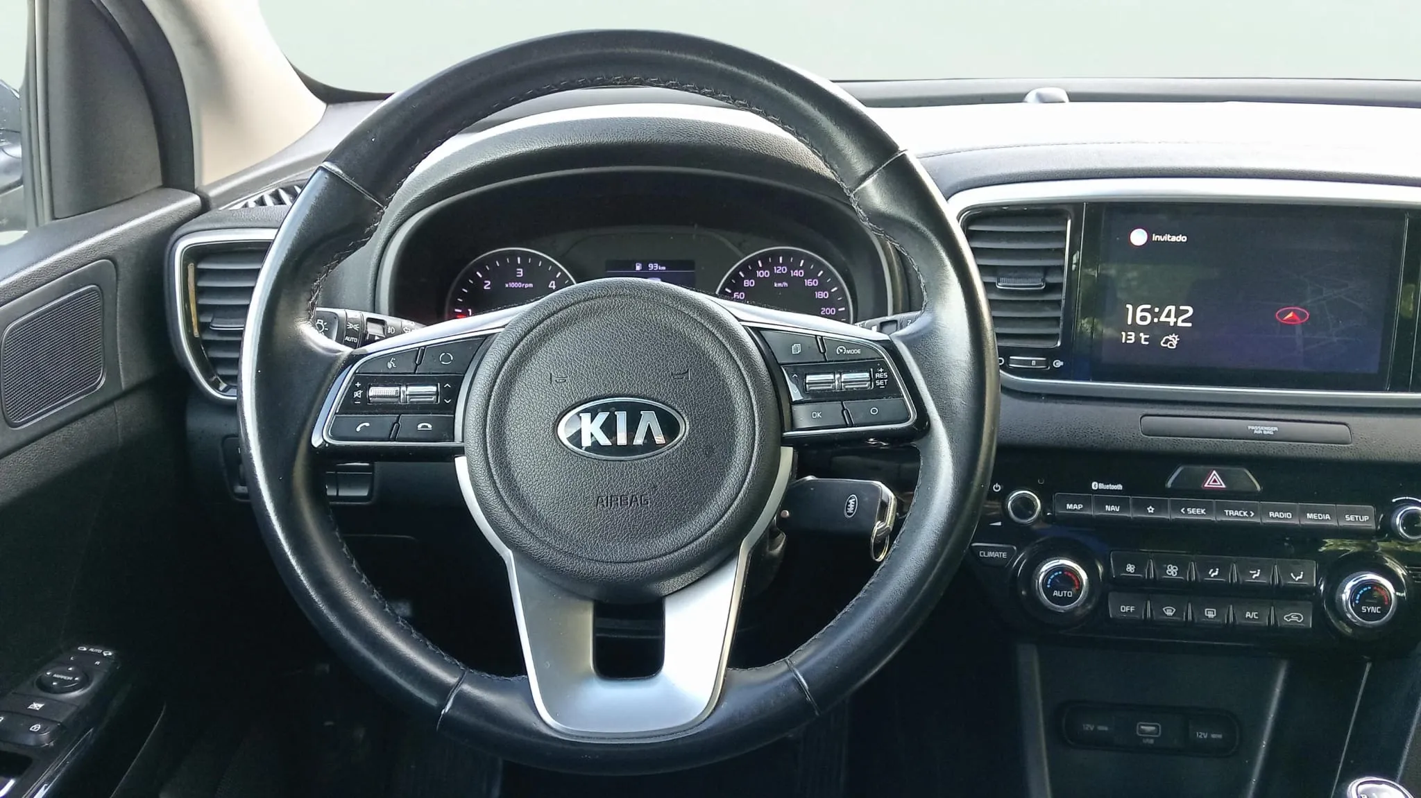 Kia Sportage 1.6 MHEV Drive Plus 4x2 - foto 12