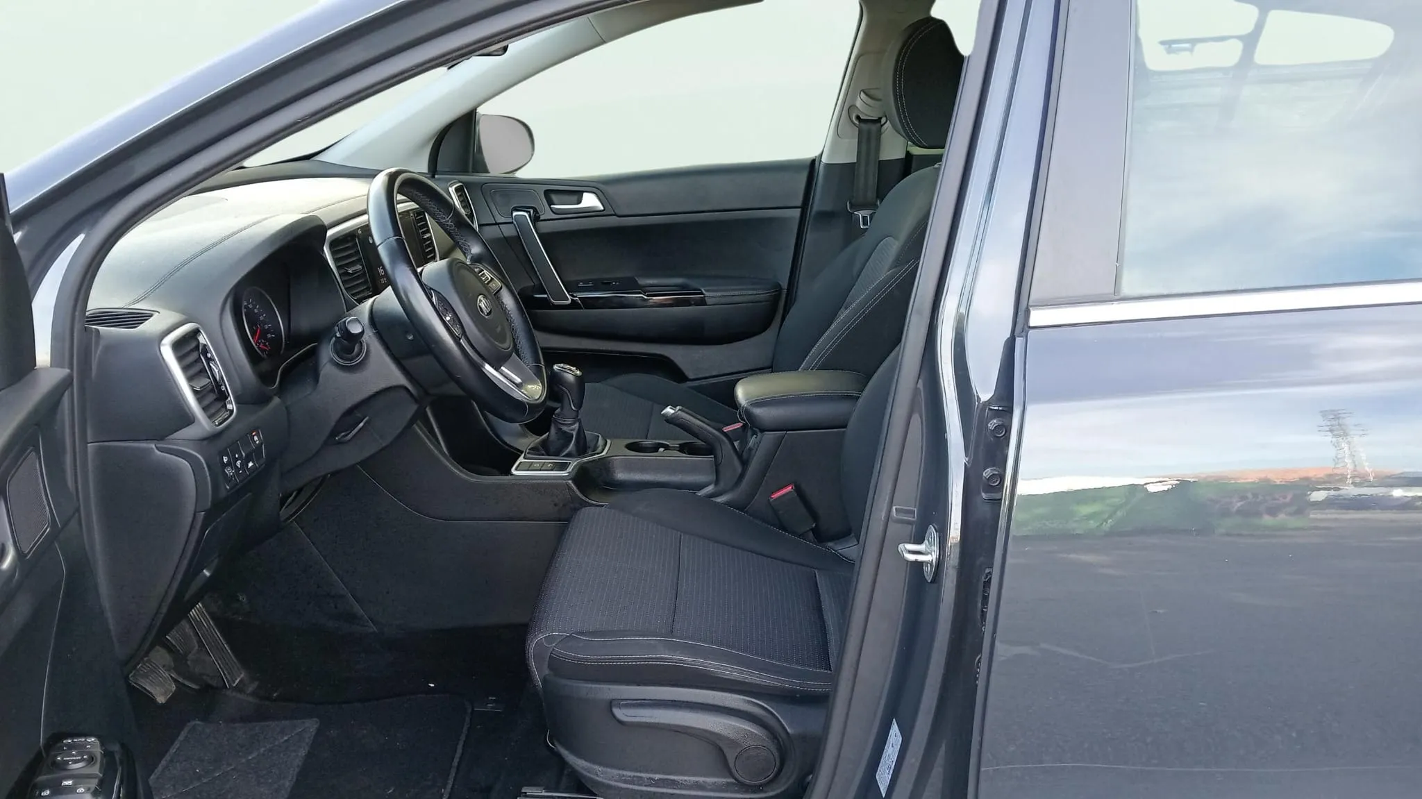 Kia Sportage 1.6 MHEV Drive Plus 4x2 - foto 18