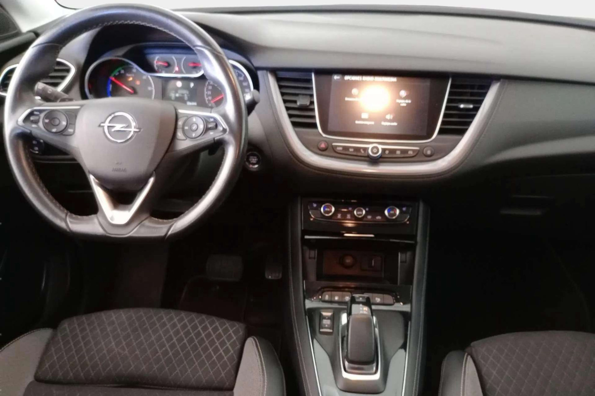 Opel Grandland 1.6 Turbo Edition 4x2 - foto 12