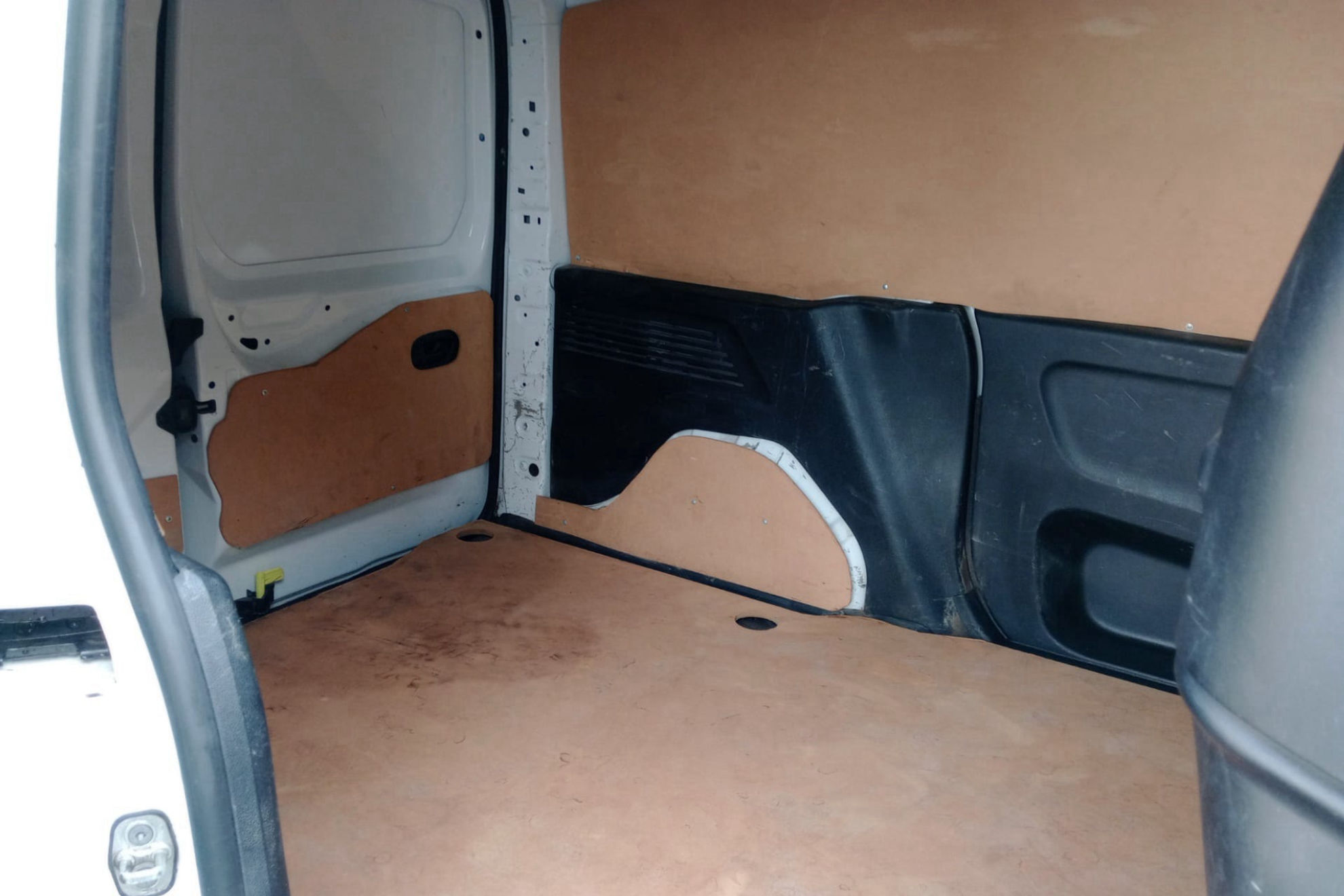 Citroën Berlingo Talla M BlueHDi Control - foto 18