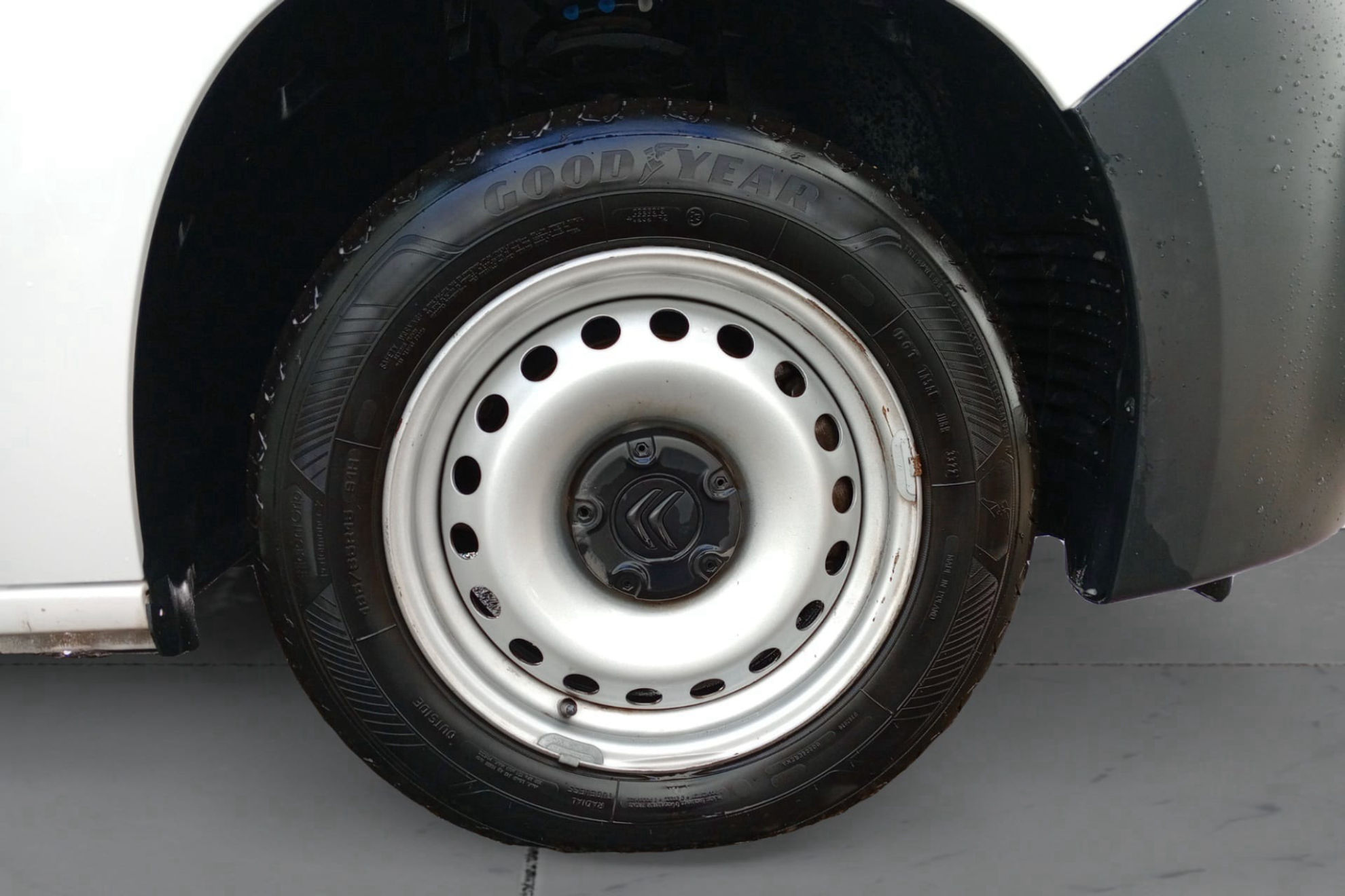 Citroën Berlingo Talla M BlueHDi Control - foto 19