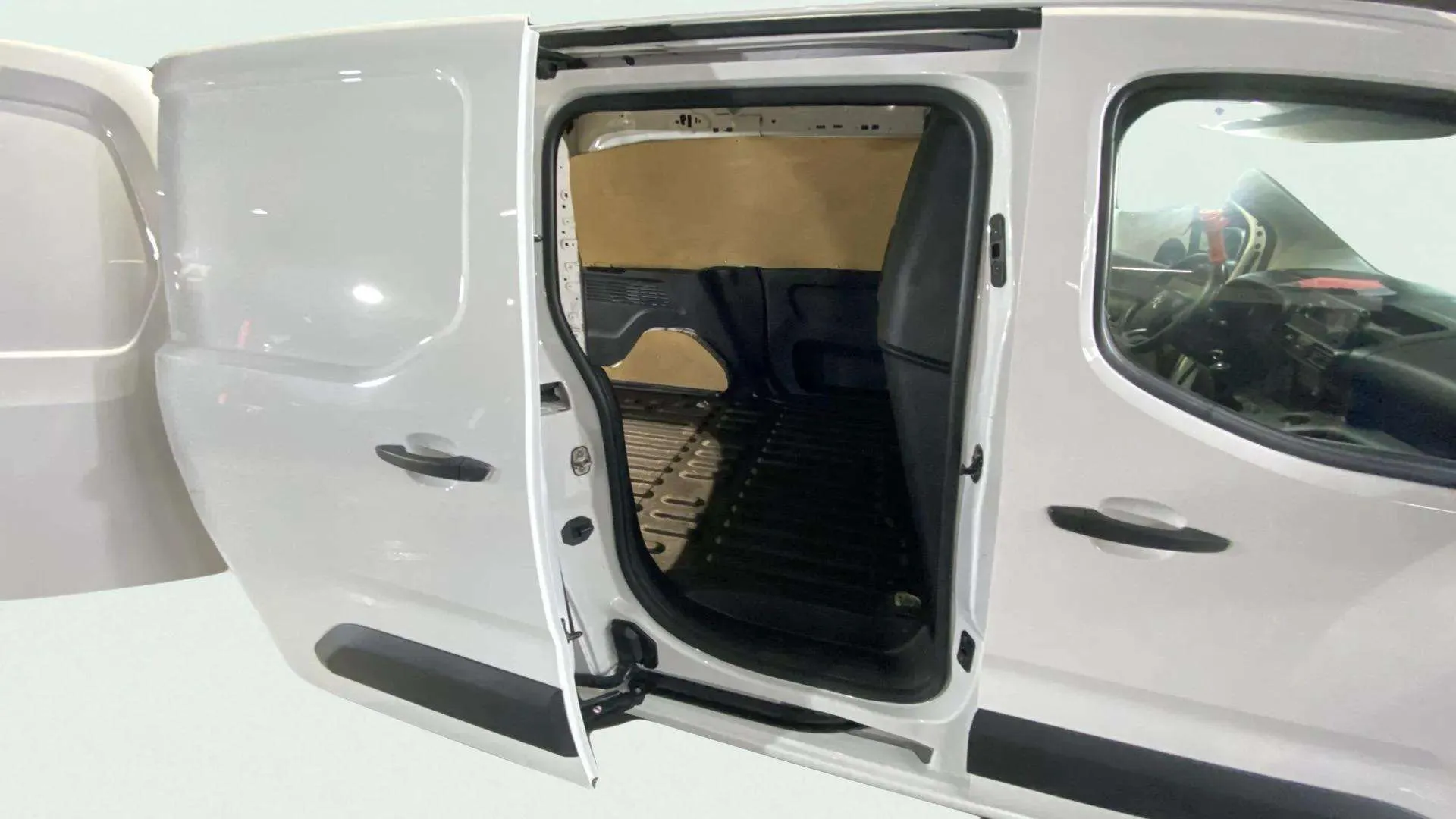 Citroën Berlingo Talla M BlueHDi Control - foto 11