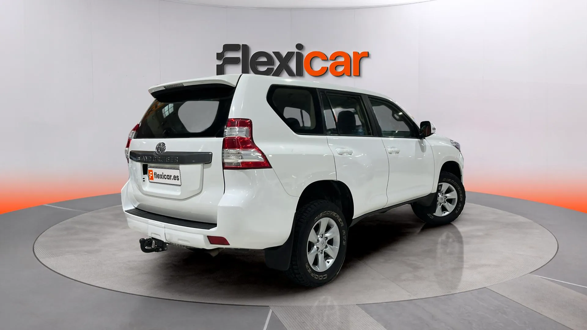 Toyota Land Cruiser 2.8 D-4D GX - foto 8
