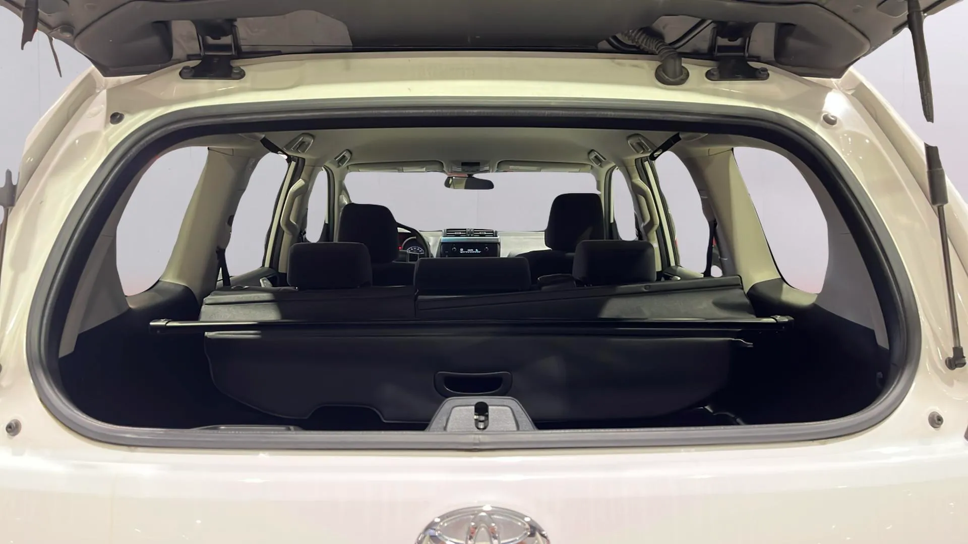 Toyota Land Cruiser 2.8 D-4D GX - foto 10