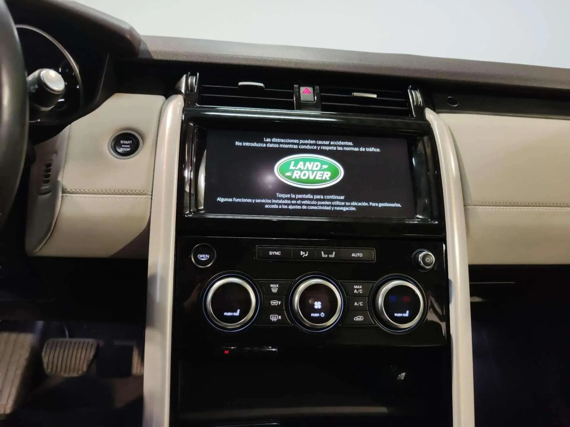 Land Rover Discovery 2.0 I4 TD4 SE - foto 15