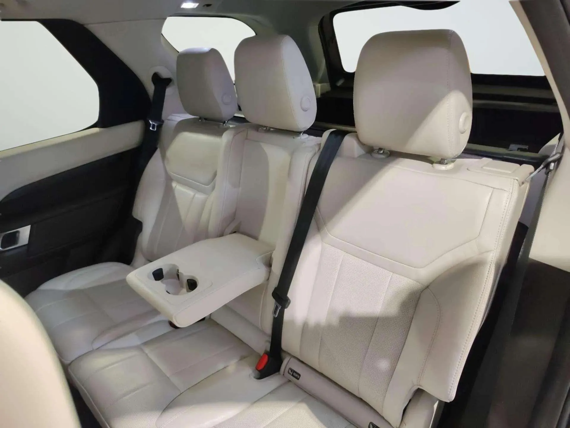 Land Rover Discovery 2.0 I4 TD4 SE - foto 14