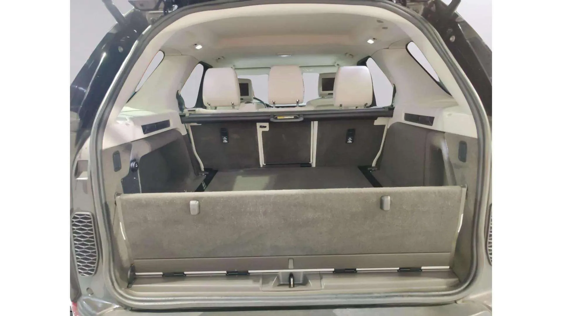 Land Rover Discovery 2.0 I4 TD4 SE - foto 19
