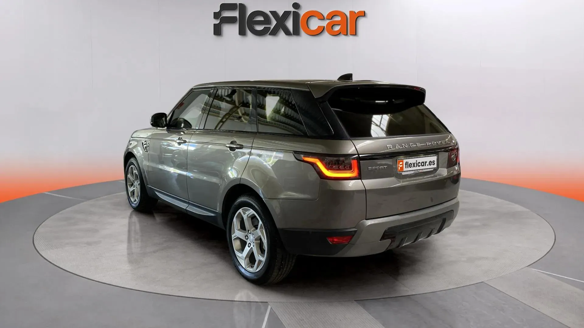 Land Rover Range Rover Sport 2.0 SD4 HSE - foto 6