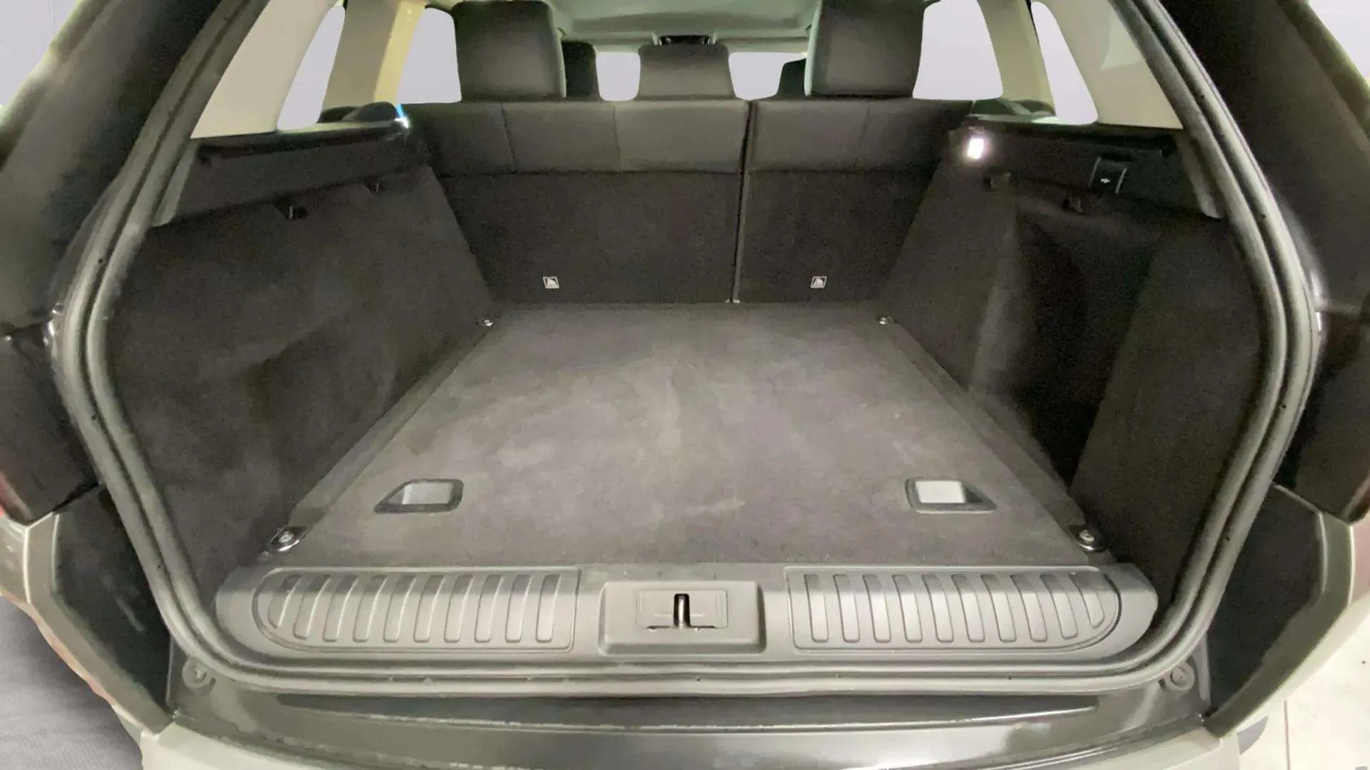 Land Rover Range Rover Sport 2.0 SD4 HSE - foto 25