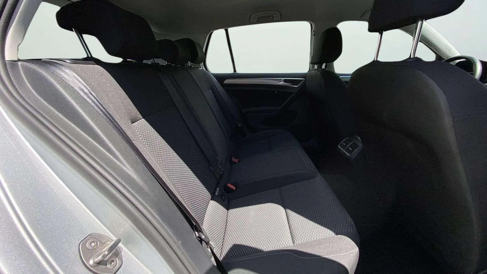 Volkswagen Golf Advance 1.0 TSI - foto 11