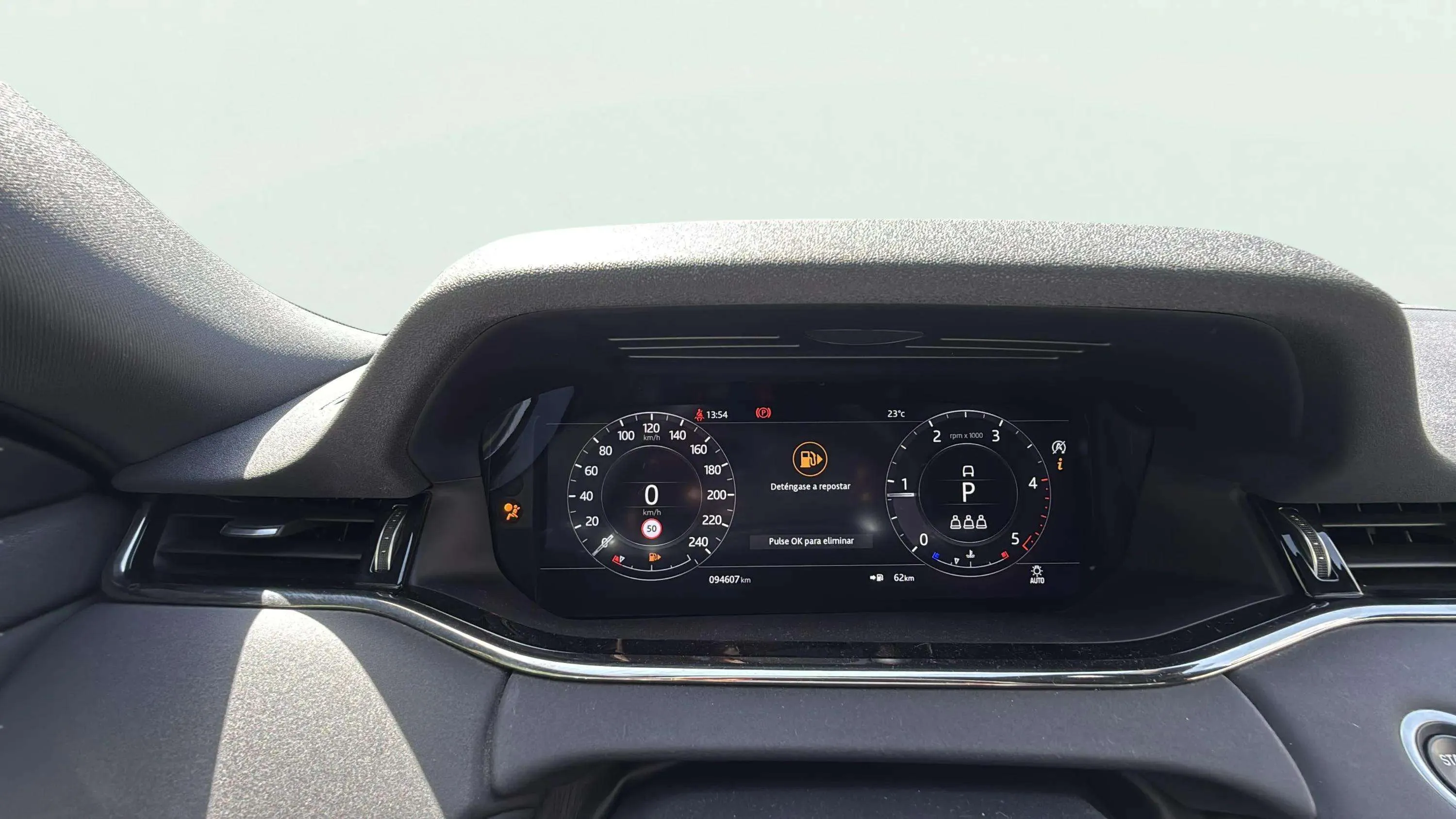 Land Rover Range Rover Evoque 2.0 D240 R-Dynamic 4WD MHEV - foto 14