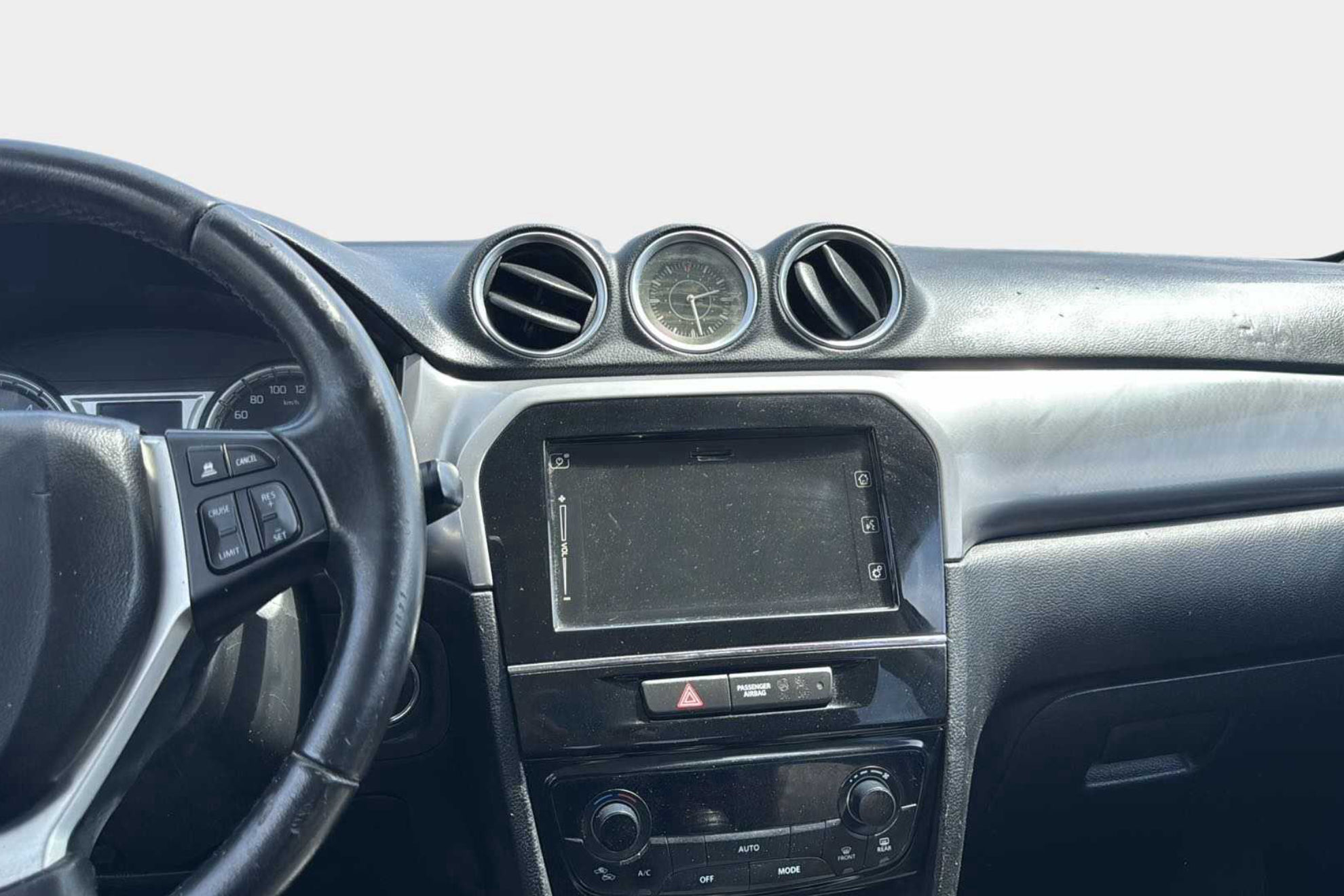 Suzuki Vitara 1.6 Ddis GL - foto 11