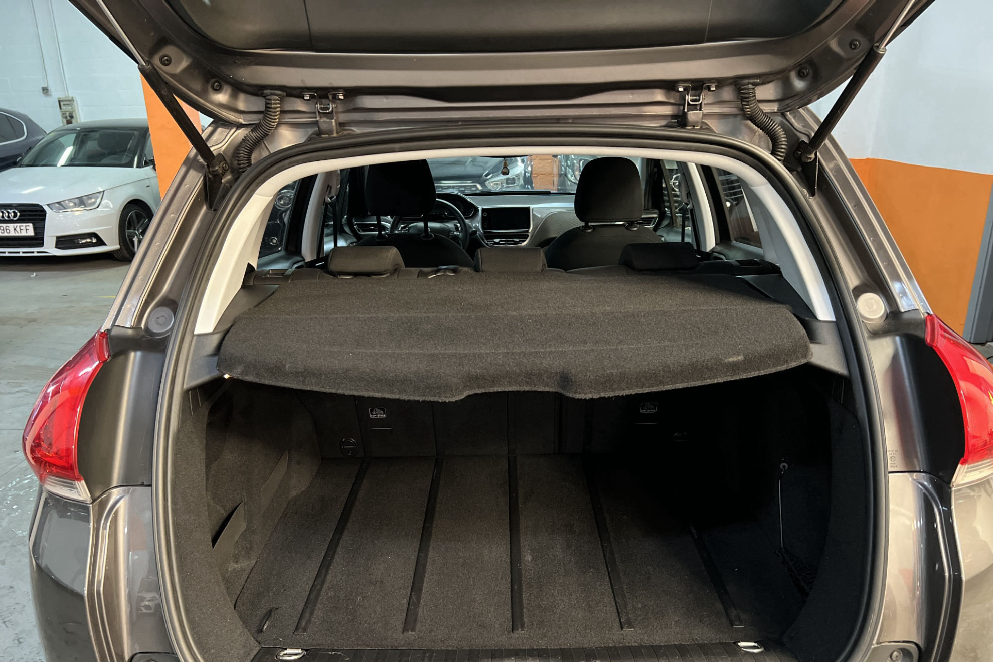 Peugeot 2008 Active 1.6 BlueHDi 100 - foto 11
