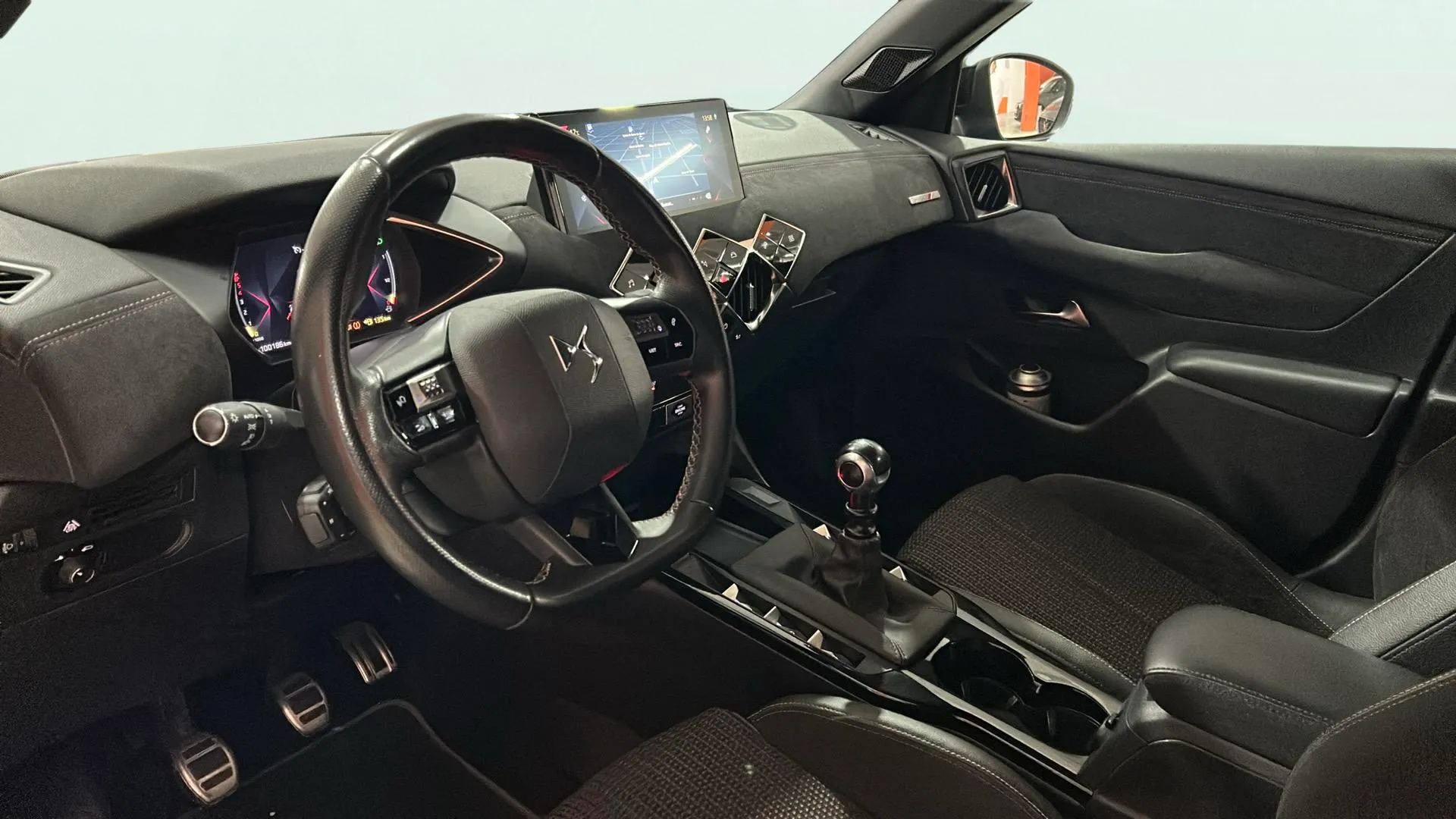 DS DS 3 Crossback BlueHDi Performance Line - foto 12