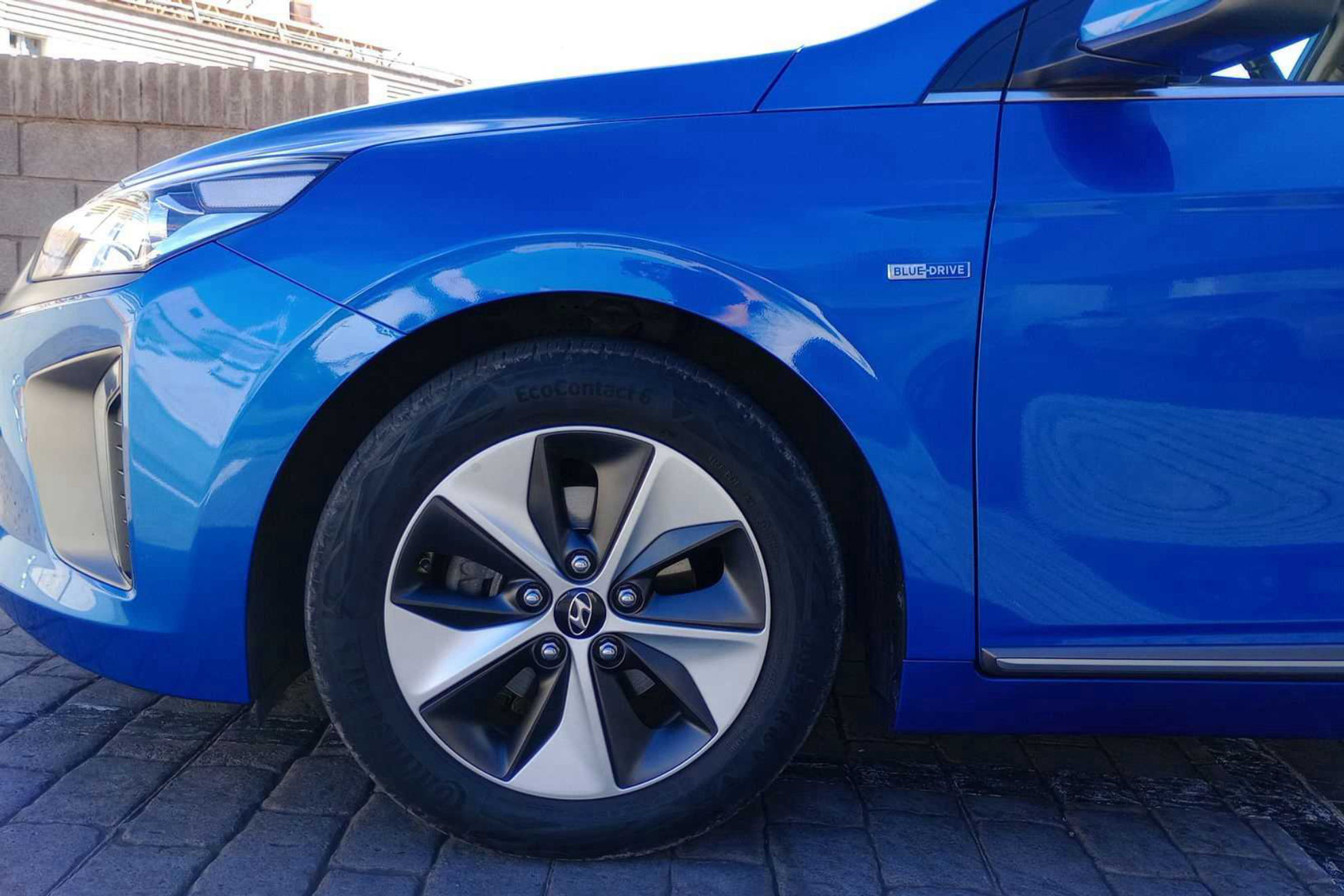 Hyundai Ioniq EV Tecno - foto 17