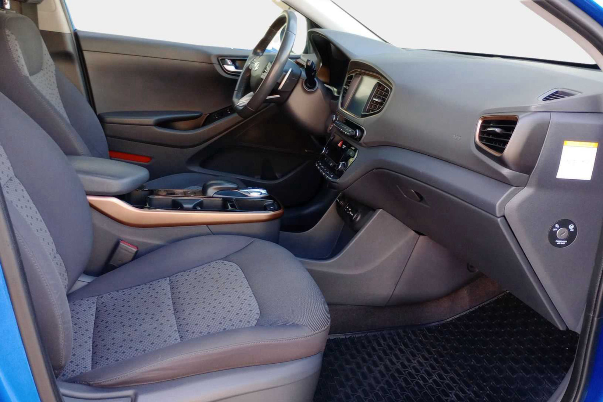 Hyundai Ioniq EV Tecno - foto 14