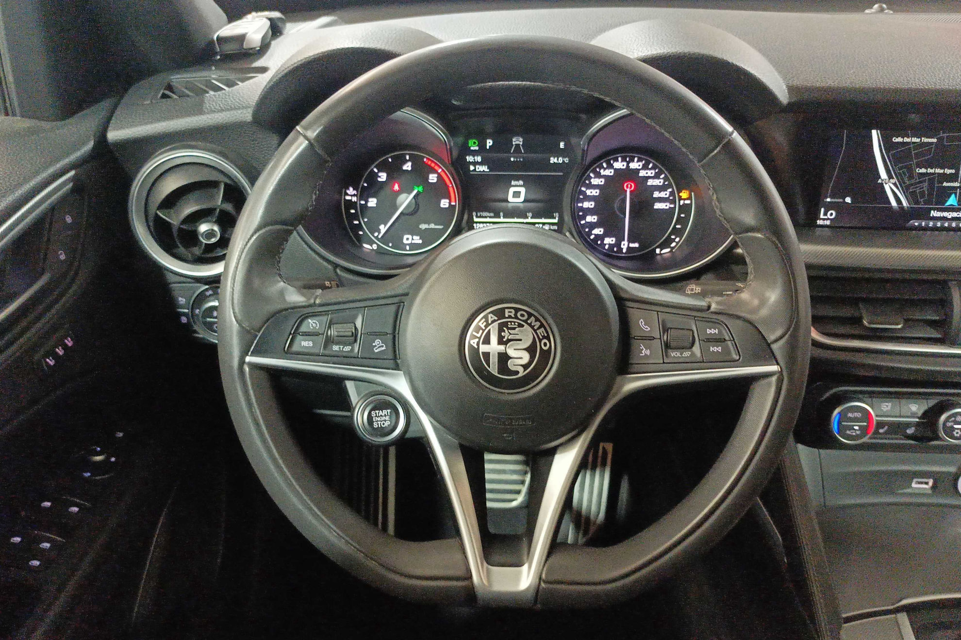 Alfa Romeo Stelvio 2.2 Diésel Executive Q4 - foto 11