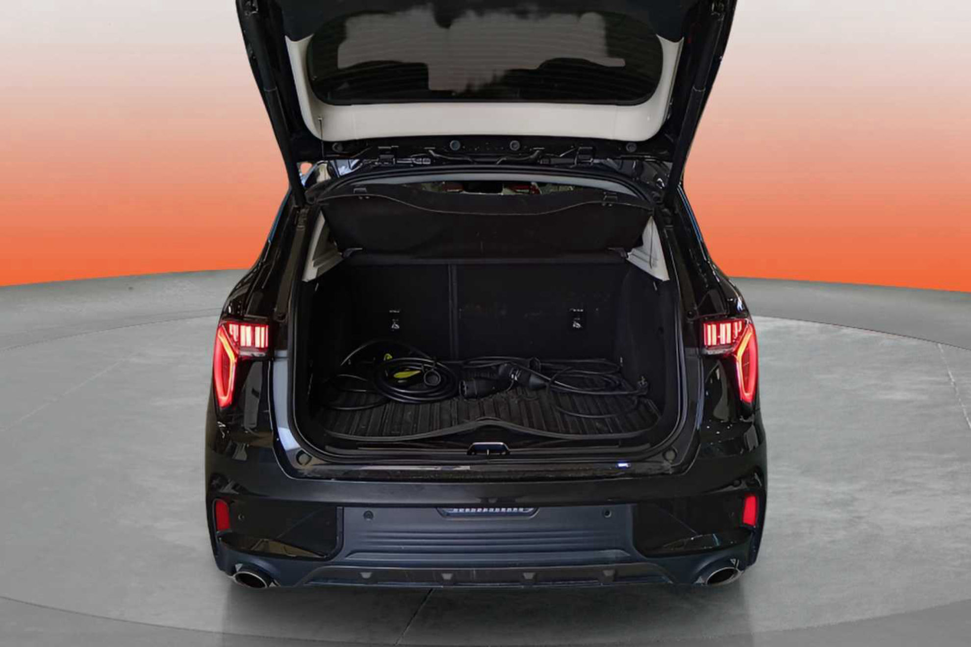 Lynk & Co 01 1.5 PHEV - foto 15