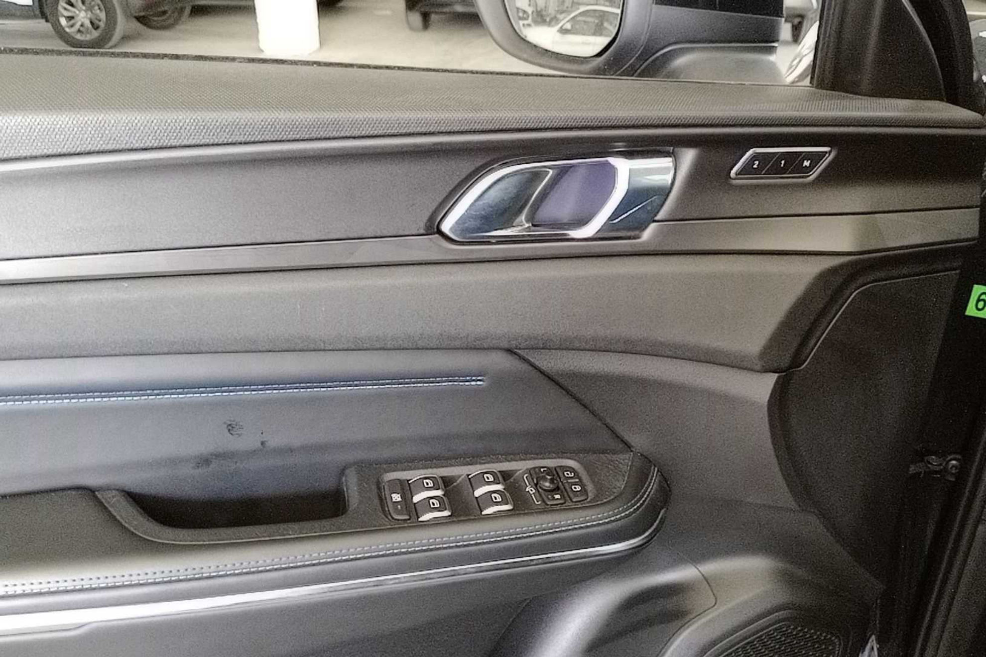 Lynk & Co 01 1.5 PHEV - foto 21